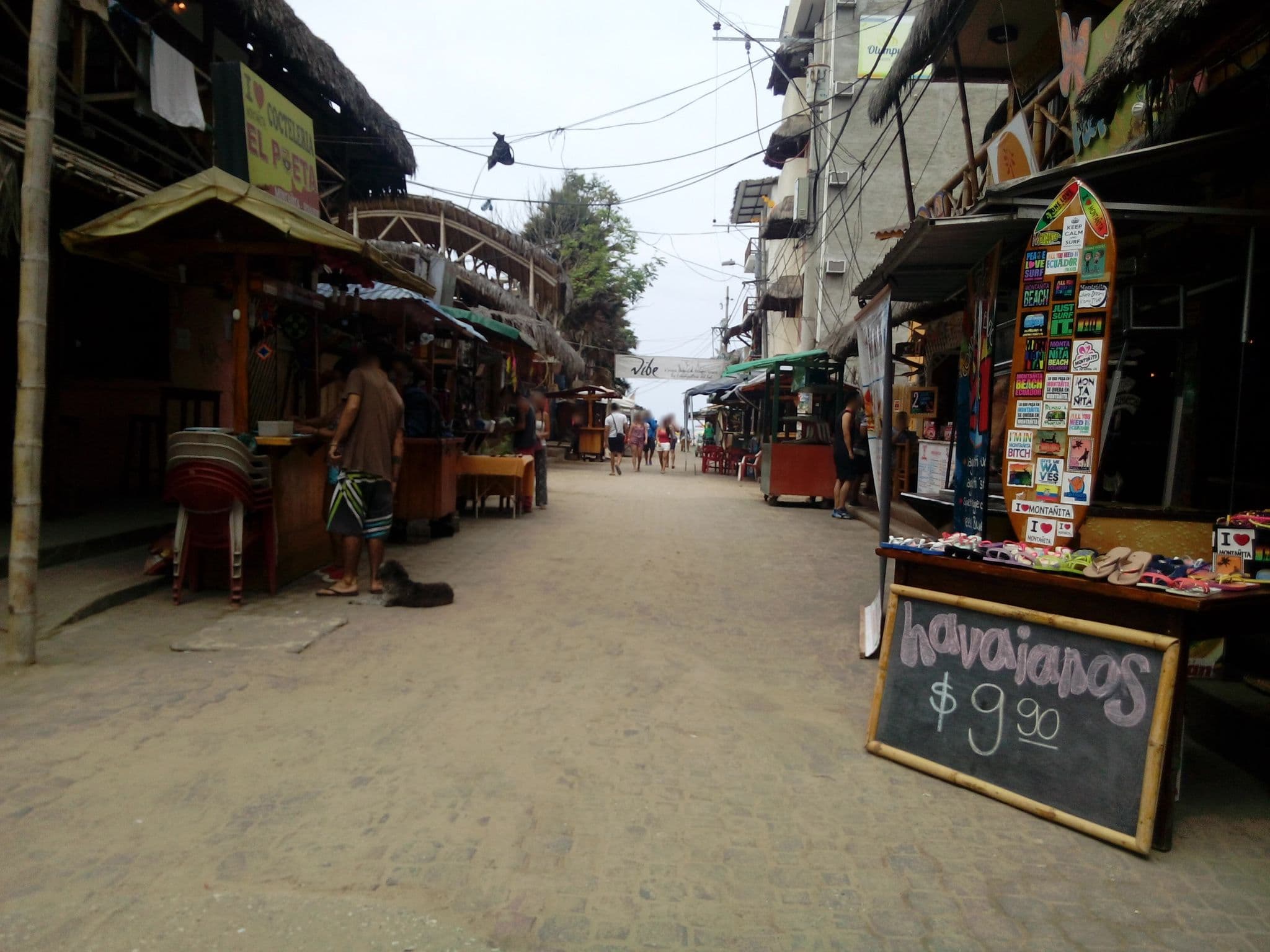 Street view near casa i love mañanita town (real one), Santa Elena — © johnarupire (CC BY-SA · Mapillary)