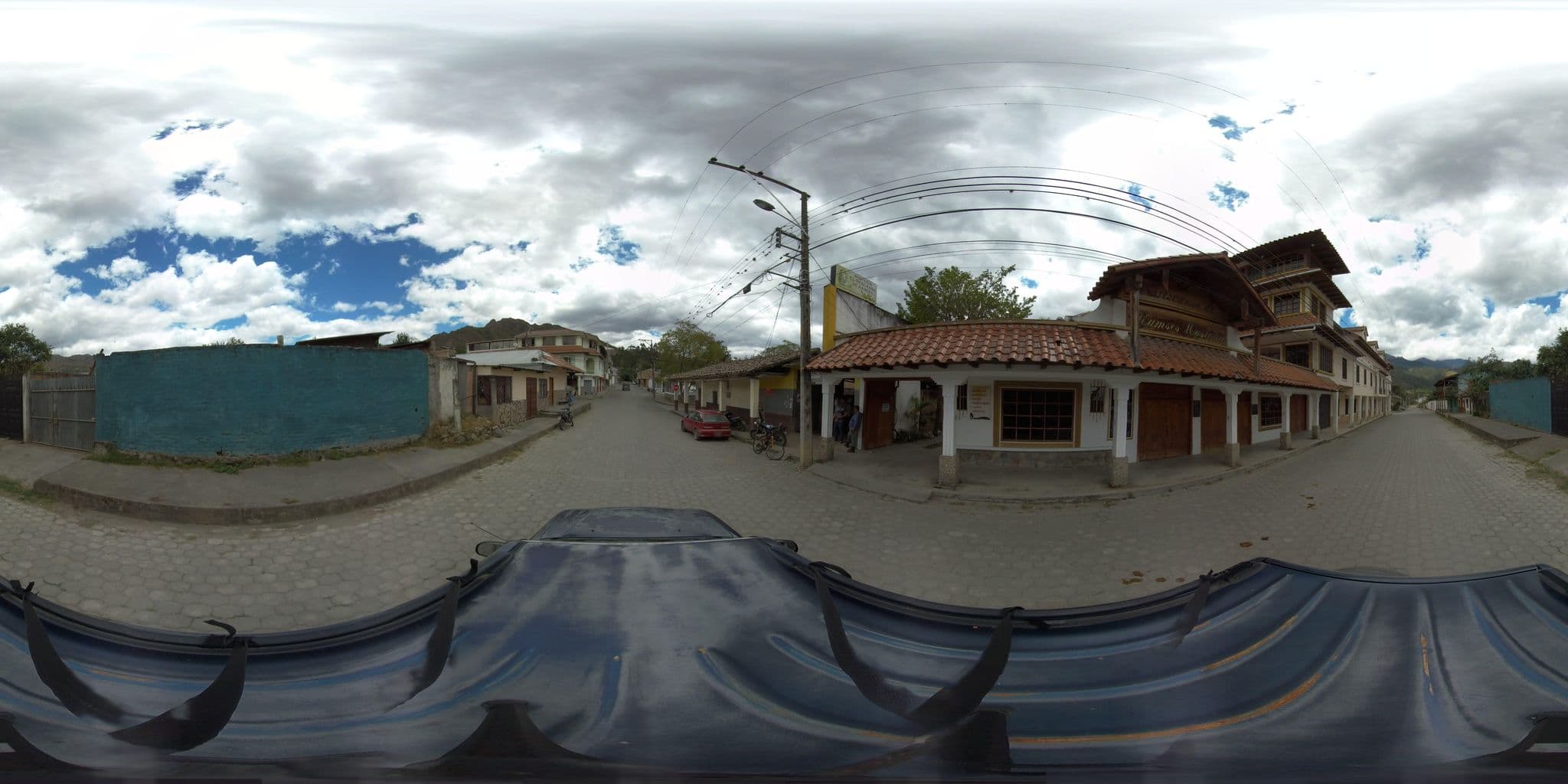 Street view near El Descanso de Ramsés, Loja