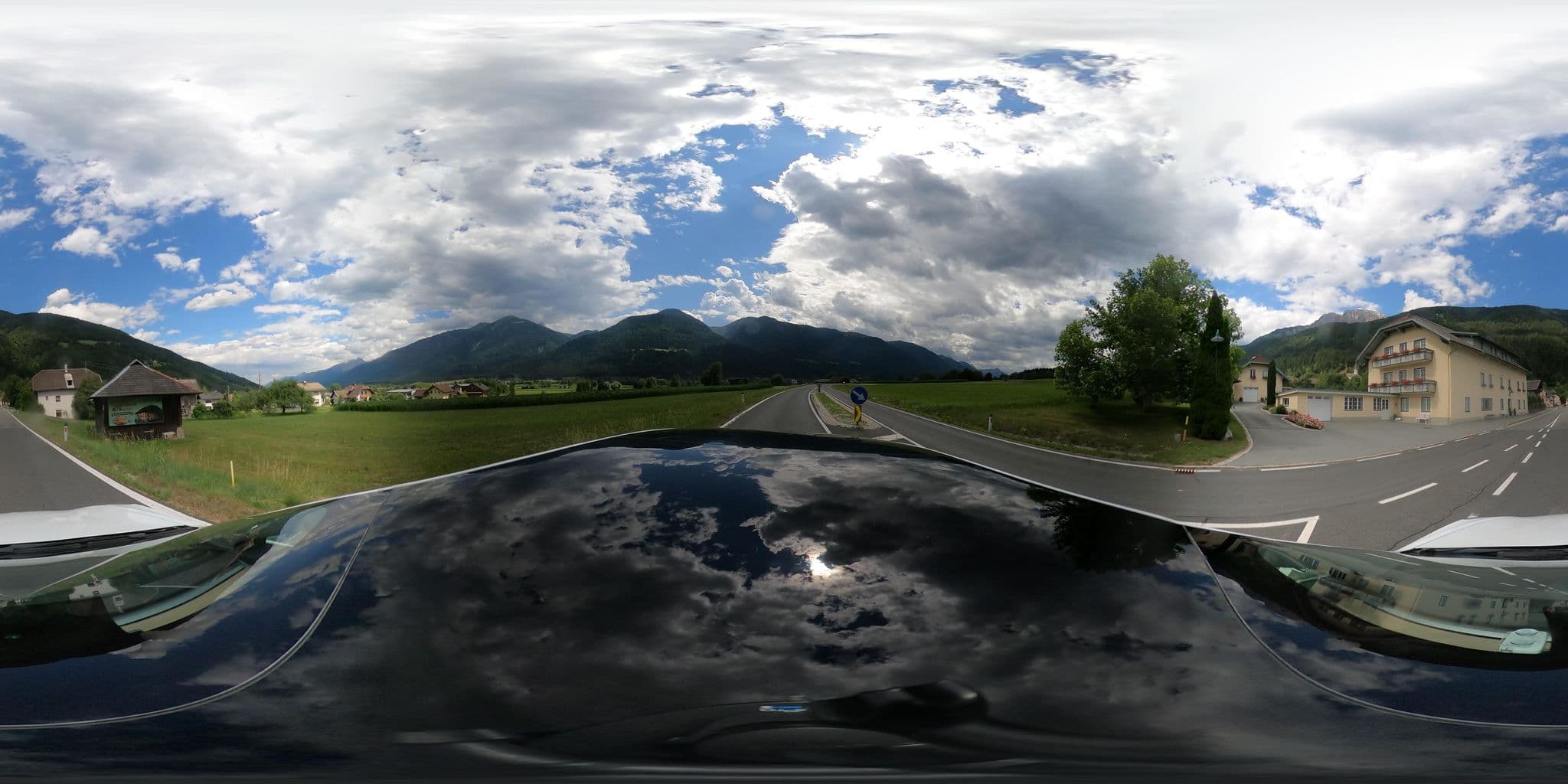 Street view near Pension zum Schulmeister, Greifenburg — © peterleth (CC BY-SA · Mapillary)