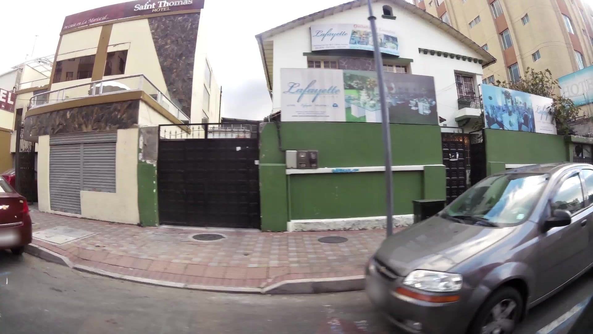 Street view near Hotel Ricks, Quito