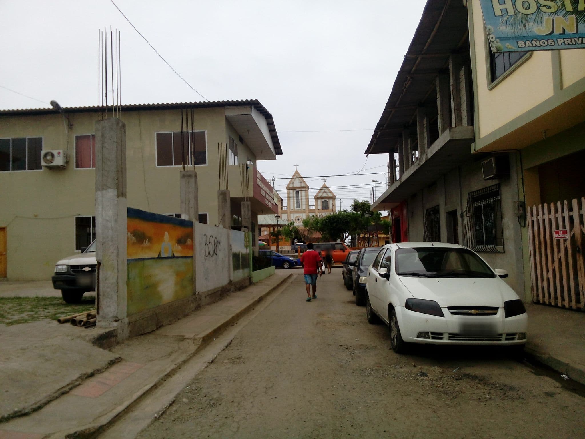 Street view near Hostal JN, Santa Elena — © johnarupire (CC BY-SA · Mapillary)