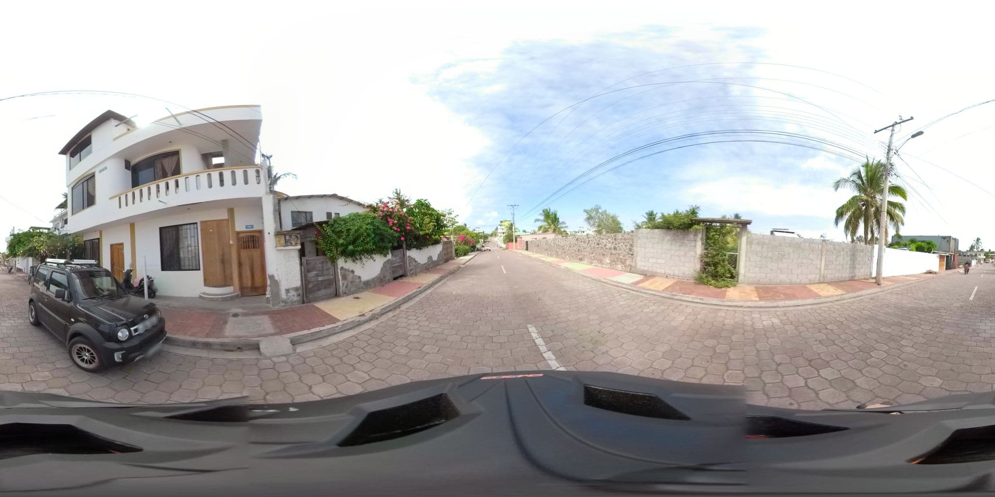 Street view near Hotel Galapagos Island, Puerto Ayora — © sdanielzer (CC BY-SA · Mapillary)