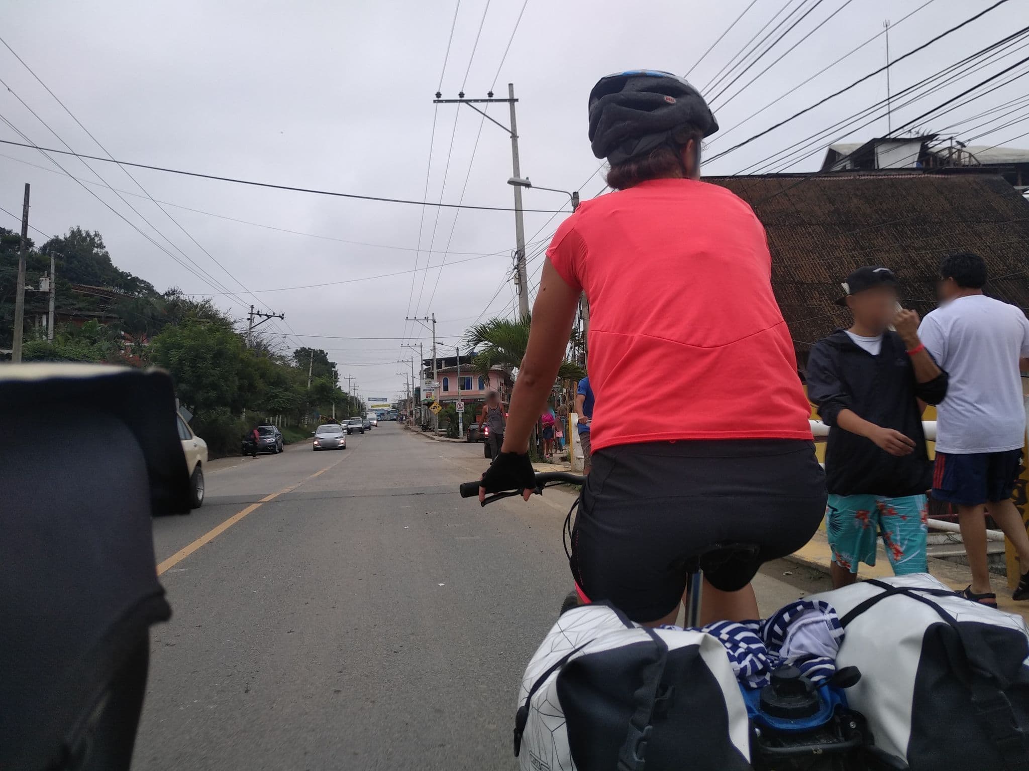 Street view near Alta Montanita Hôtel, Santa Elena — © nomadmapper (CC BY-SA · Mapillary)