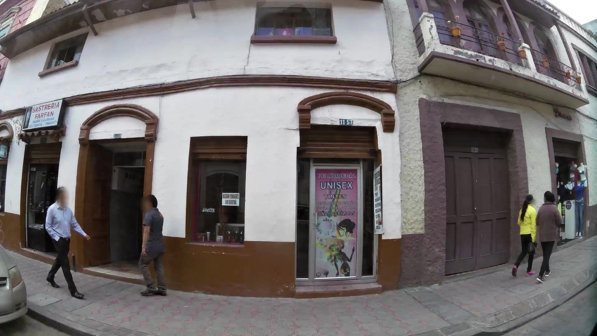Street view near Hotel Majestic, Cuenca
