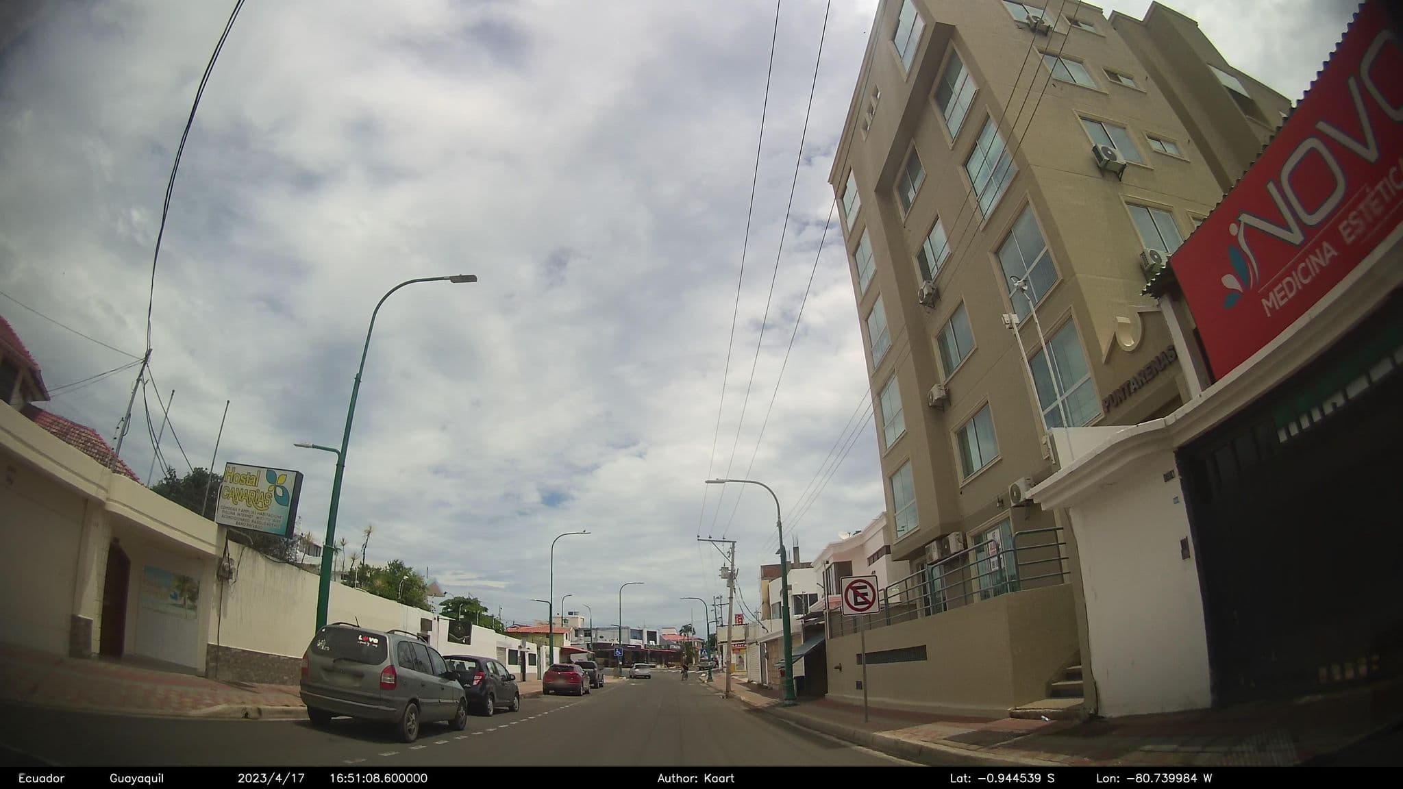 Street view near Manta Zone Beach, Manta — © kaart_2 (CC BY-SA · Mapillary)