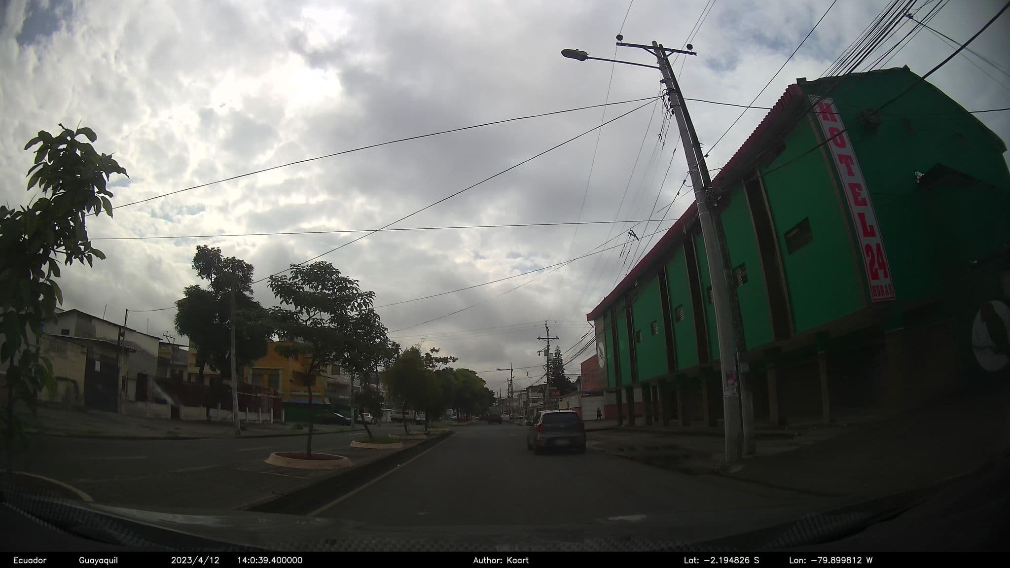 Street view near Loro verde, Guayaquil