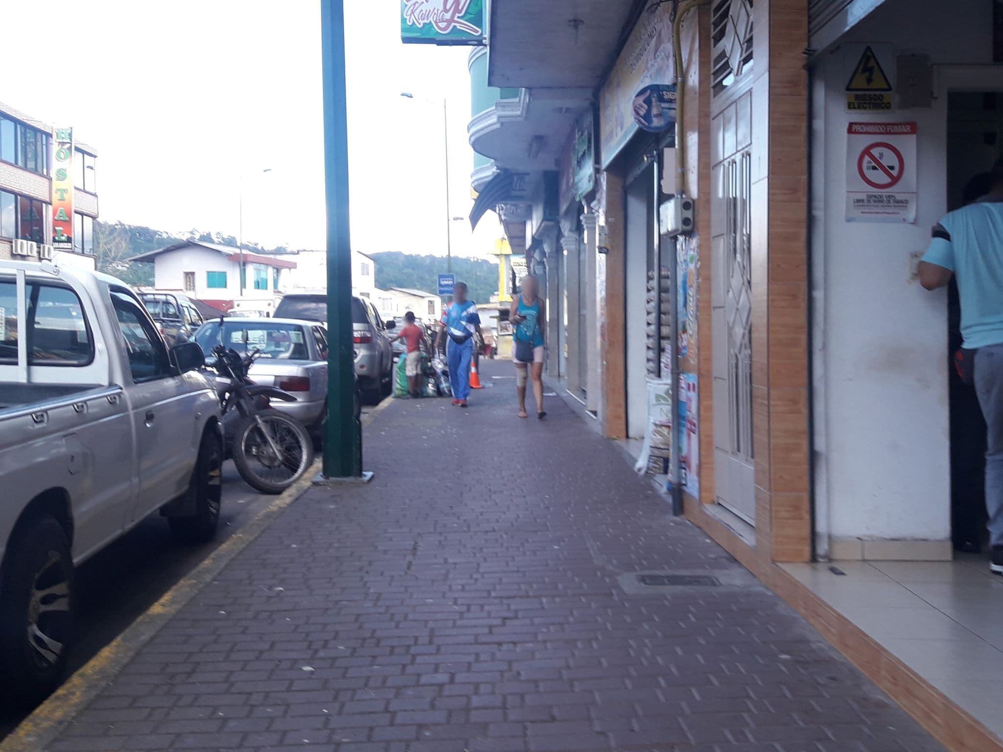Street view near Hostal ally kawsay, Tena — © yesenia22 (CC BY-SA · Mapillary)