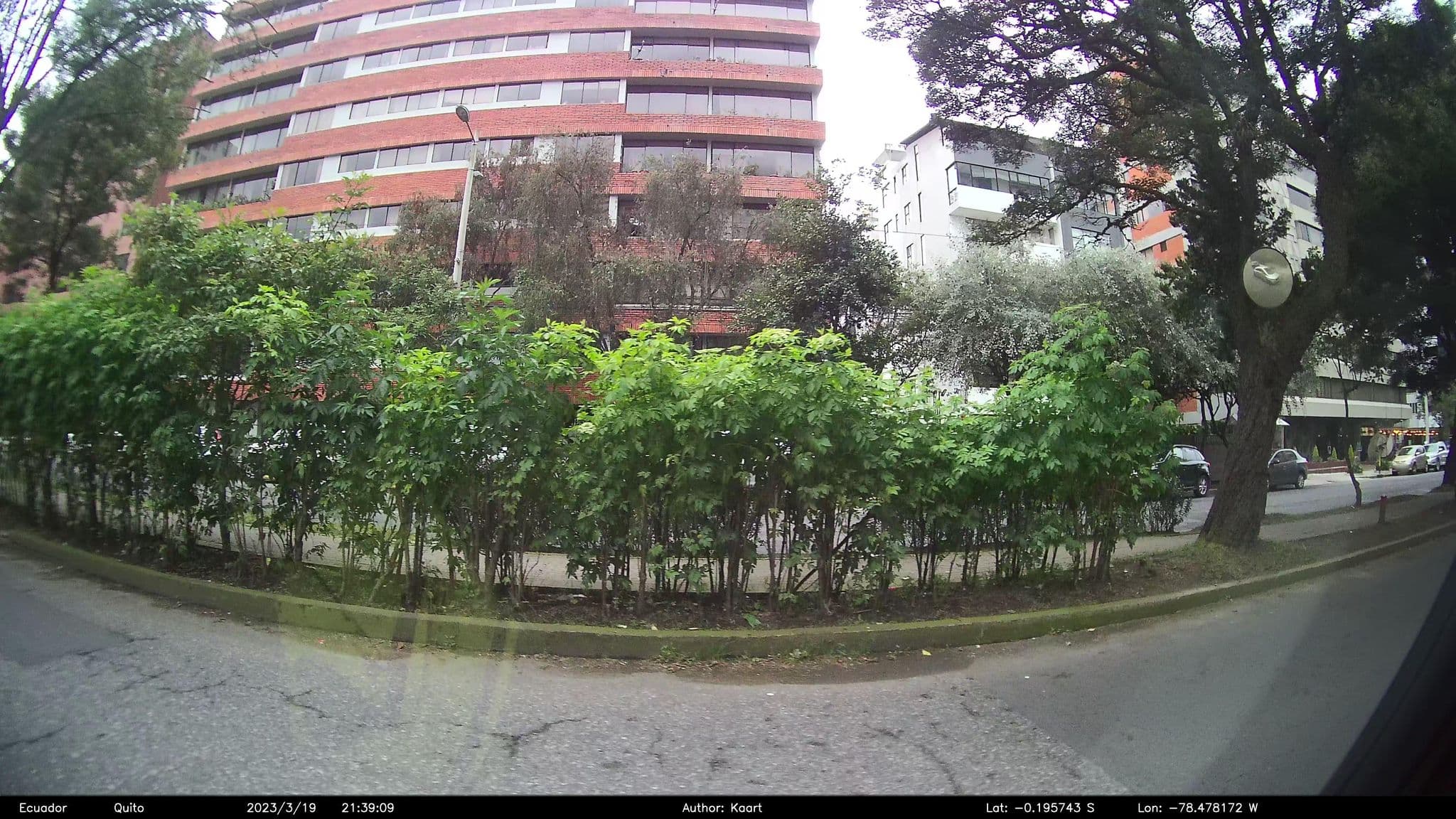 Street view near Florencia 1, Quito
