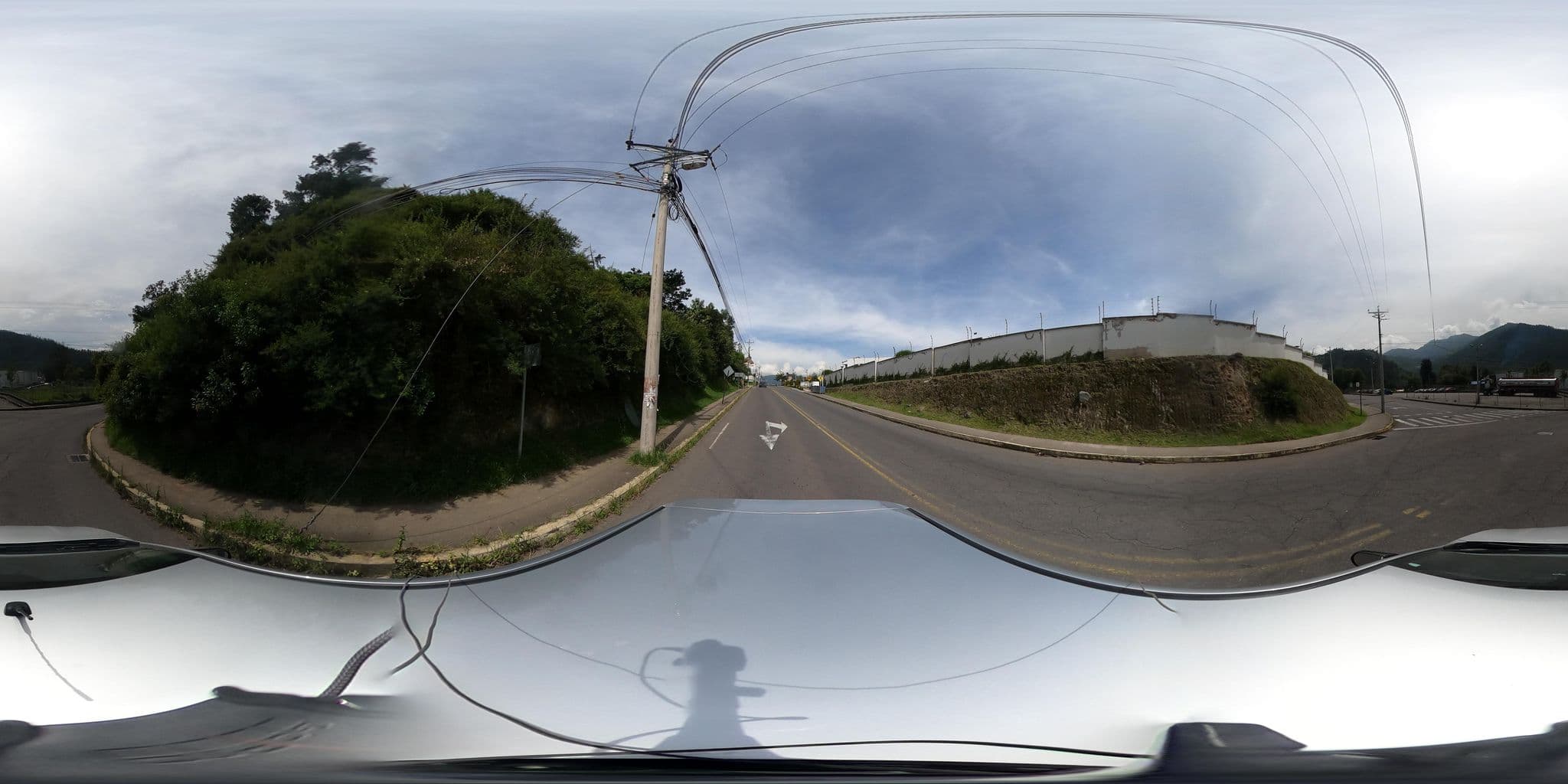 Street view near Hacienda La Siria, Sangolquí — © kaart_2 (CC BY-SA · Mapillary)