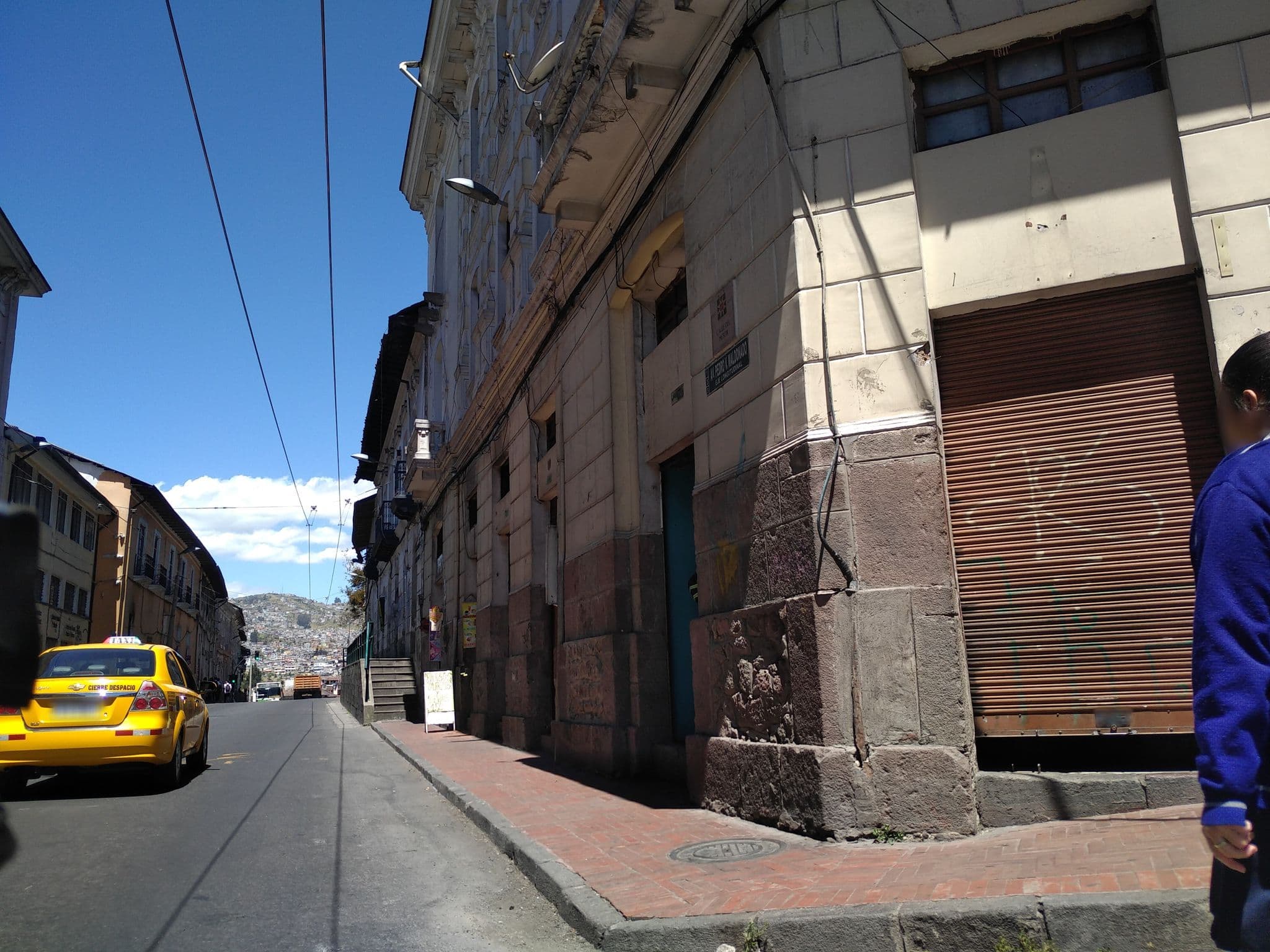 Street view near Hotel Principal, Quito