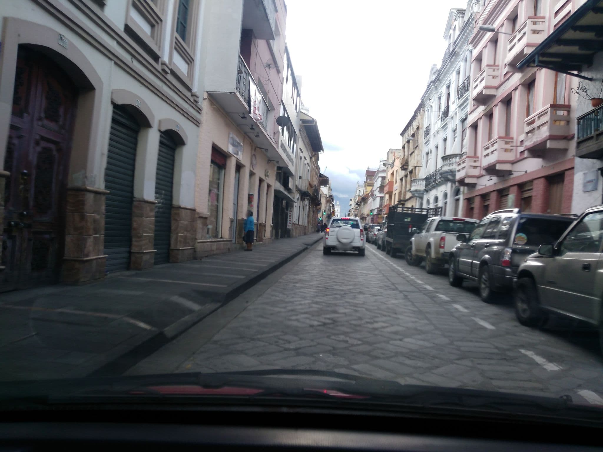 Street view near San Juan, Cuenca