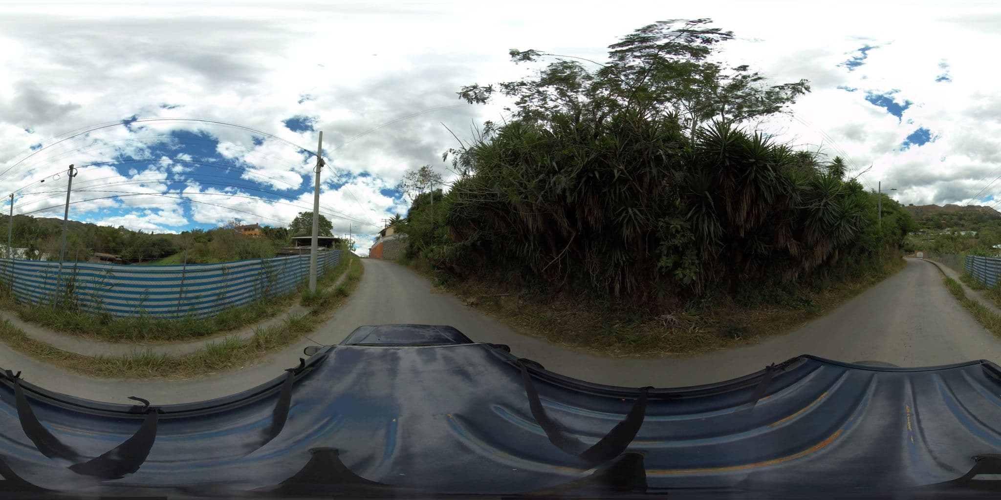 Street view near La Casa de matilda (matilda ec), Loja