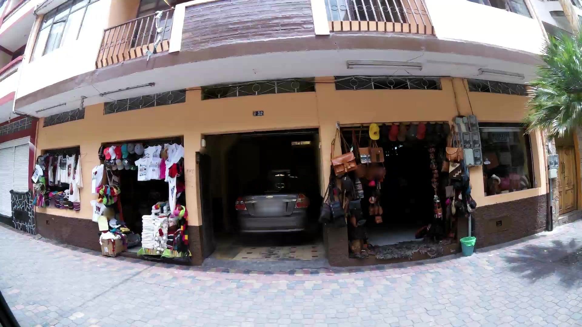 Street view near Hostal, Baños