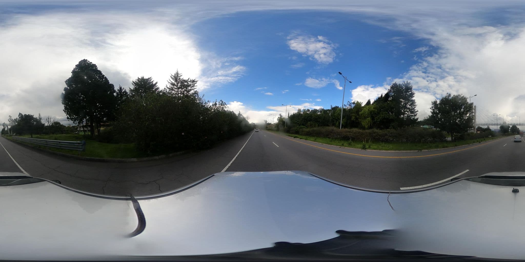 Street view near Casa Huéspedes El Molina, Oyambarillo — © kaart_2 (CC BY-SA · Mapillary)