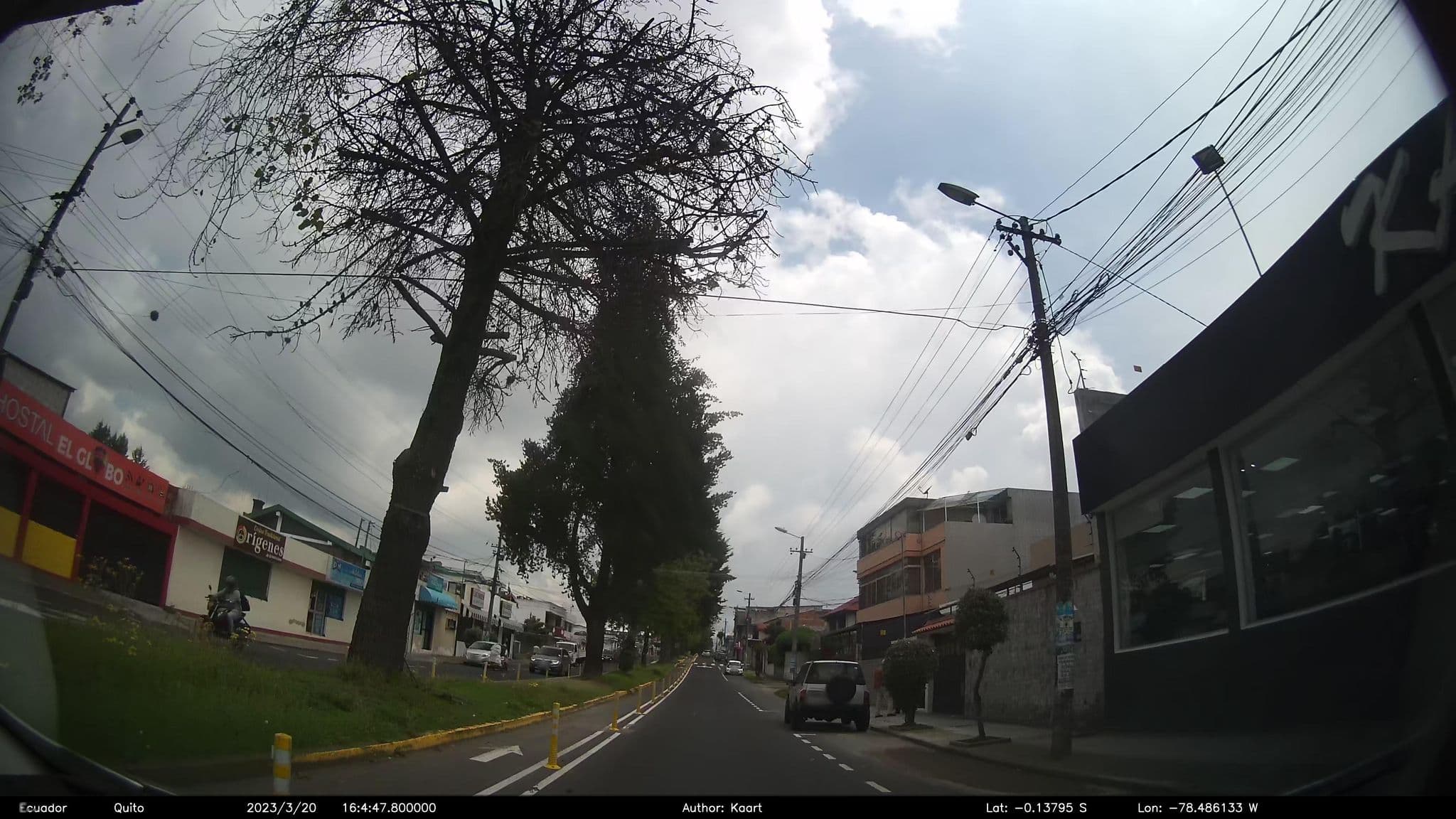 Street view near Hostal Seguridad y Confort, Pomasqui — © kaart_2 (CC BY-SA · Mapillary)