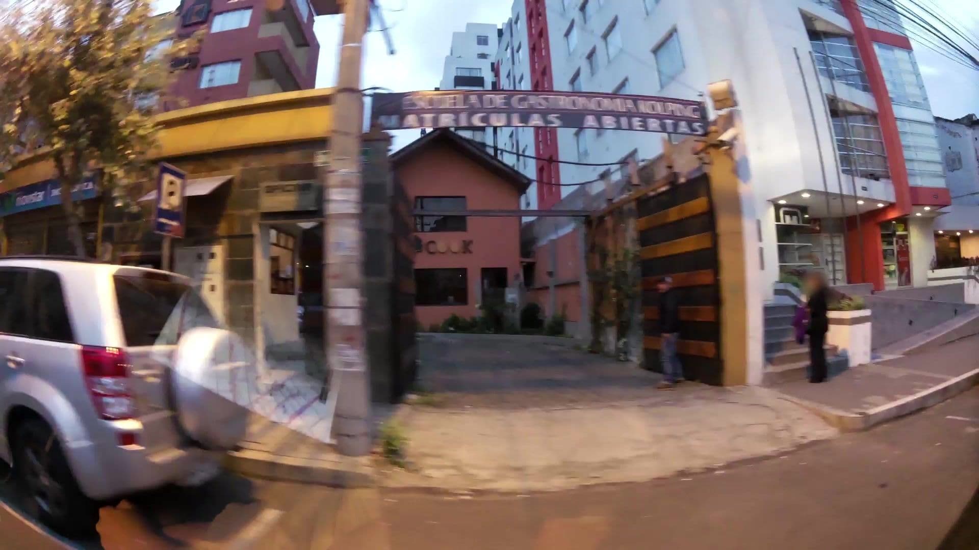 Street view near Hotel Casa Kolping, Quito — © kaartcam (CC BY-SA · Mapillary)