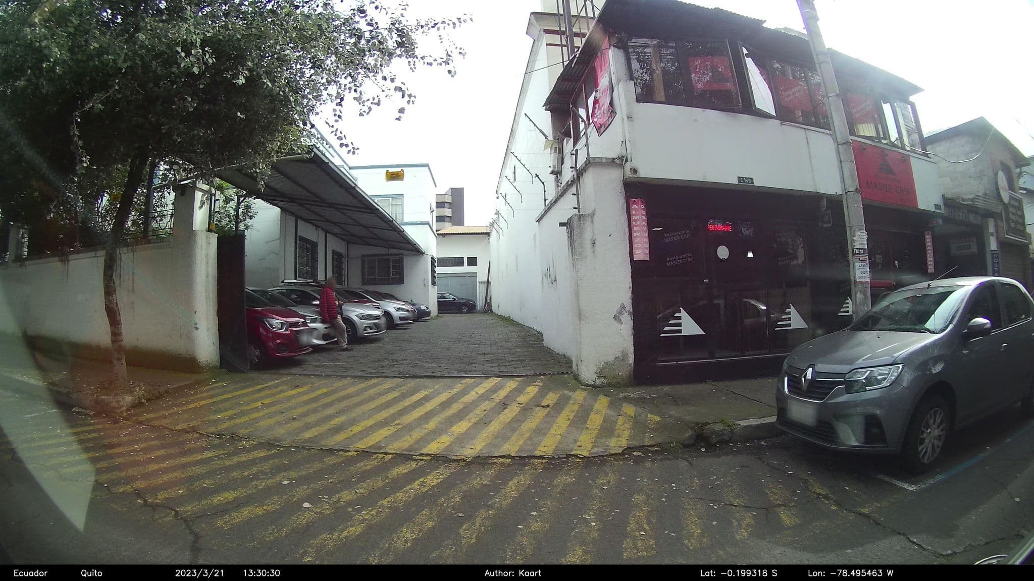 Street view near Hostal Jessica, Quito