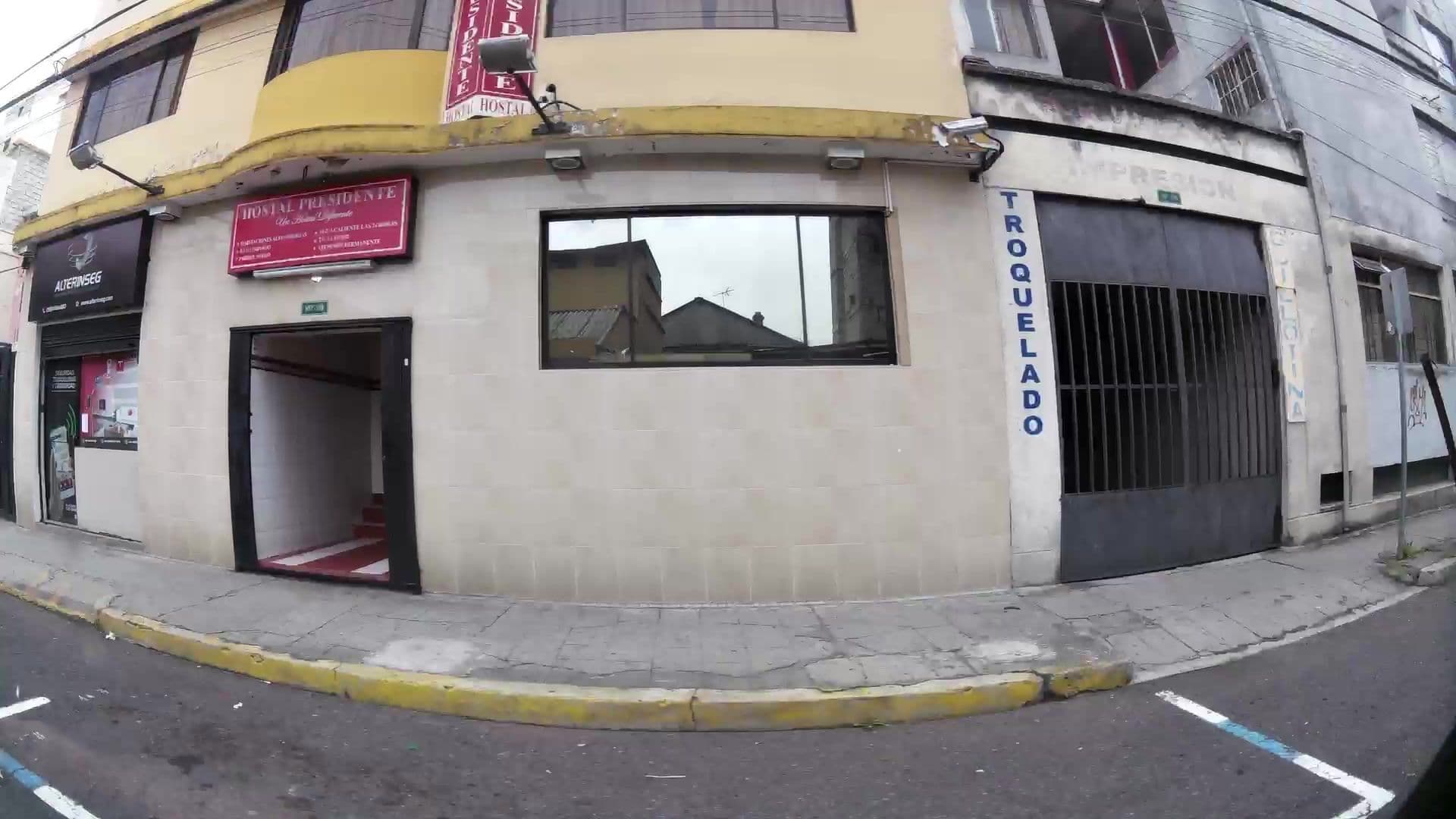 Street view near San Fernando, Quito — © kaartcam (CC BY-SA · Mapillary)