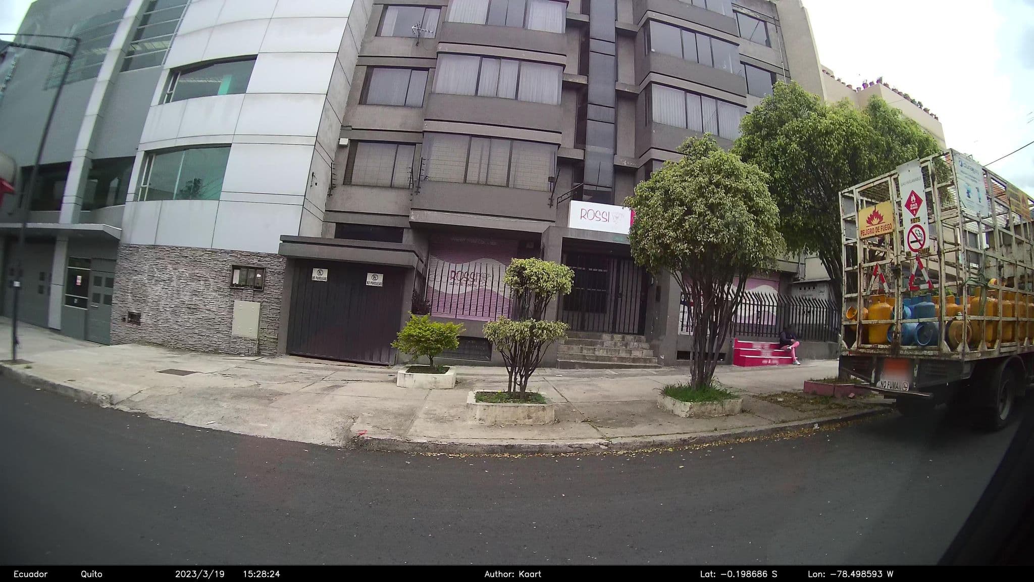 Street view near Hostal Jardin Quiteño, Quito