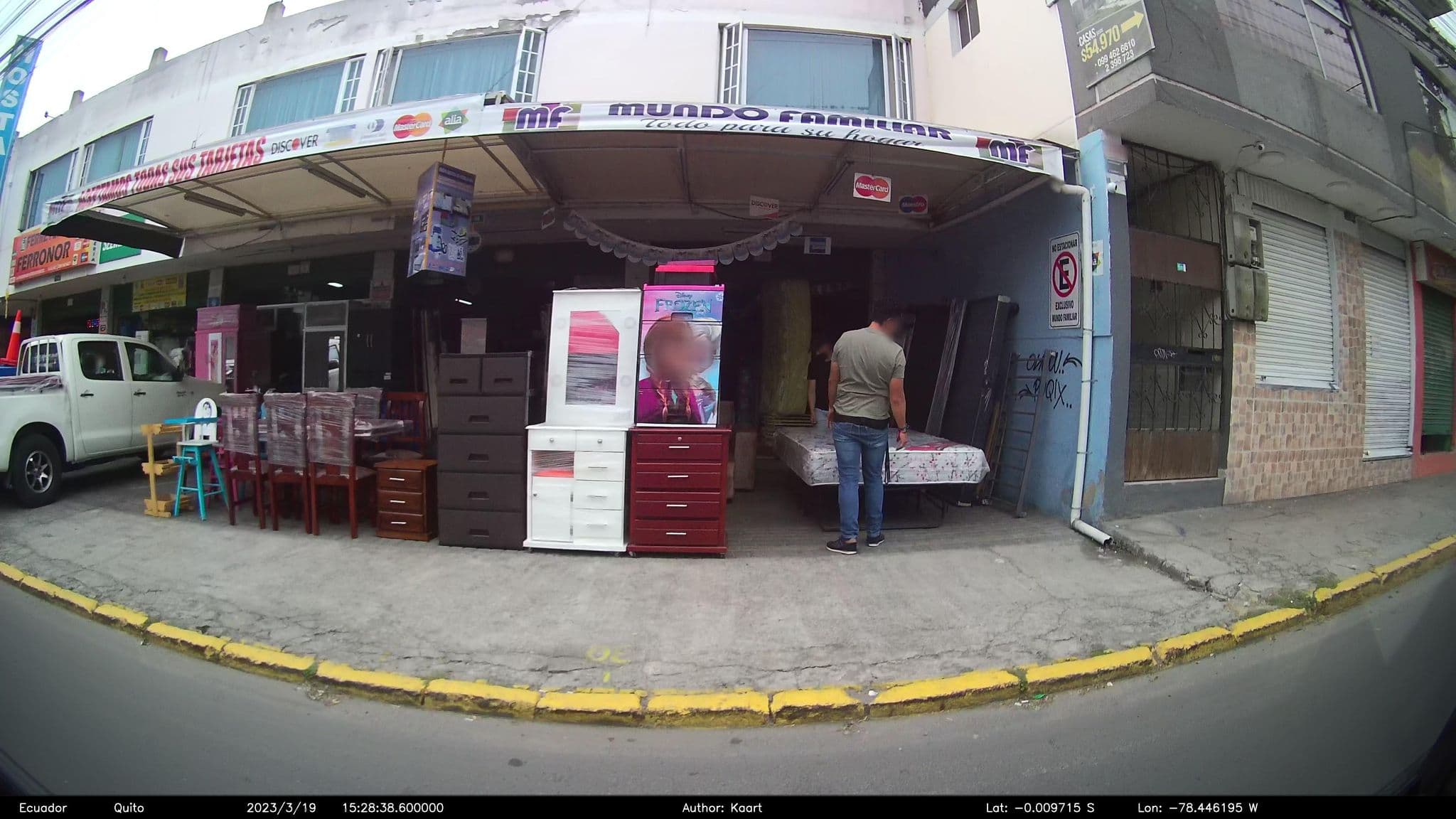 Street view near Hostal Juan Maria, Pomasqui