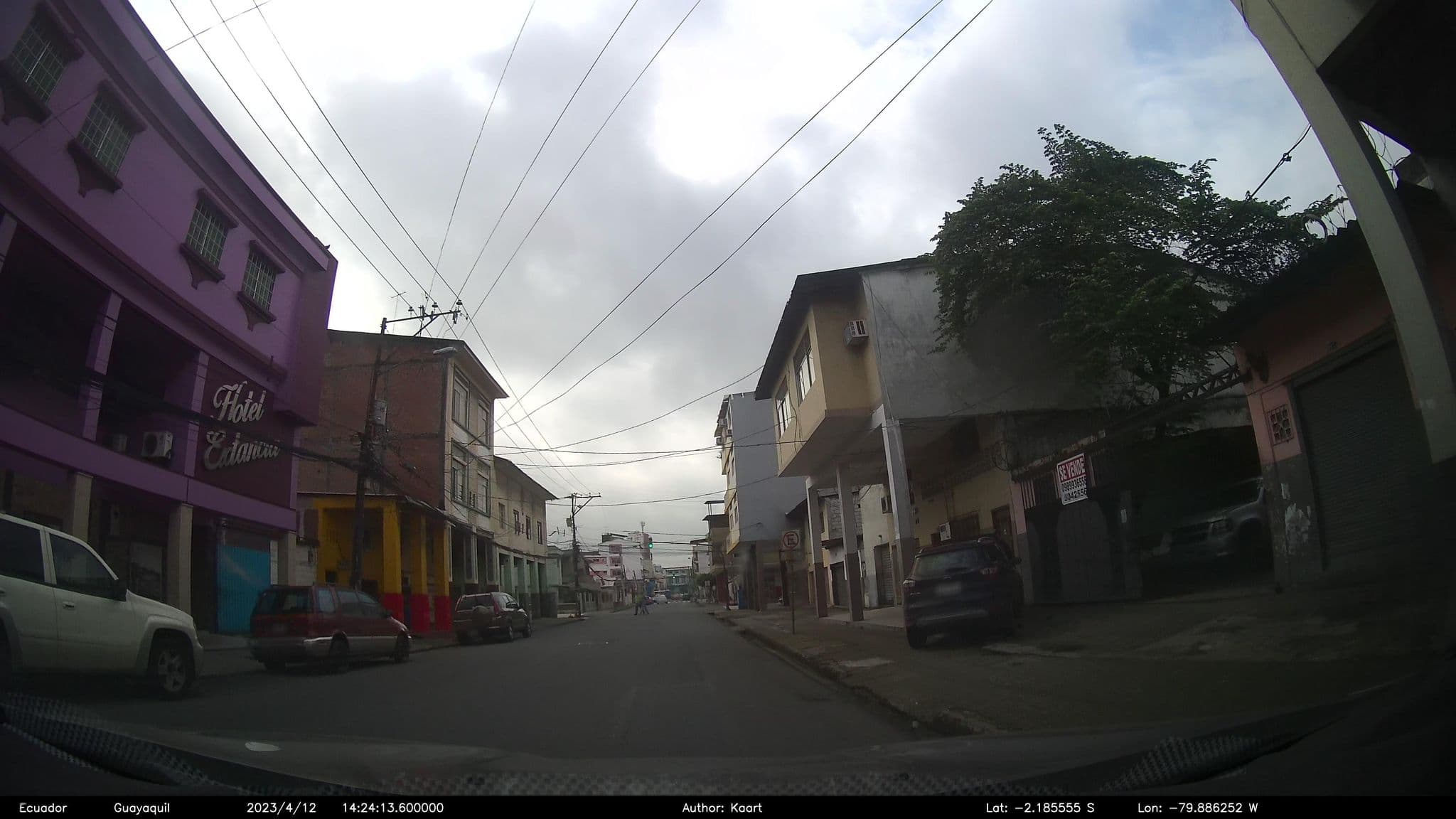Street view near Hotel Extancia, Guayaquil