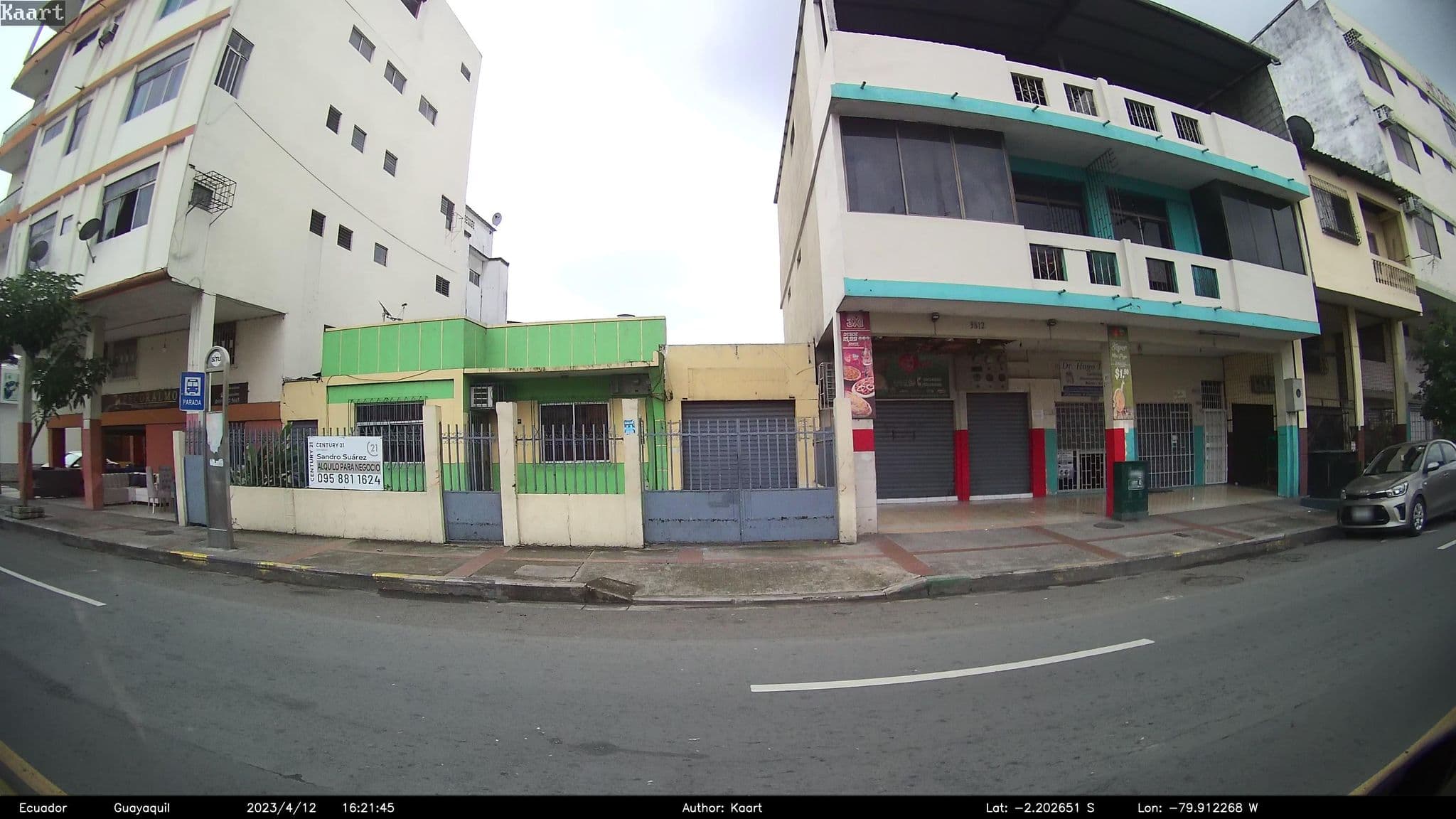 Street view near Hotel, Guayaquil