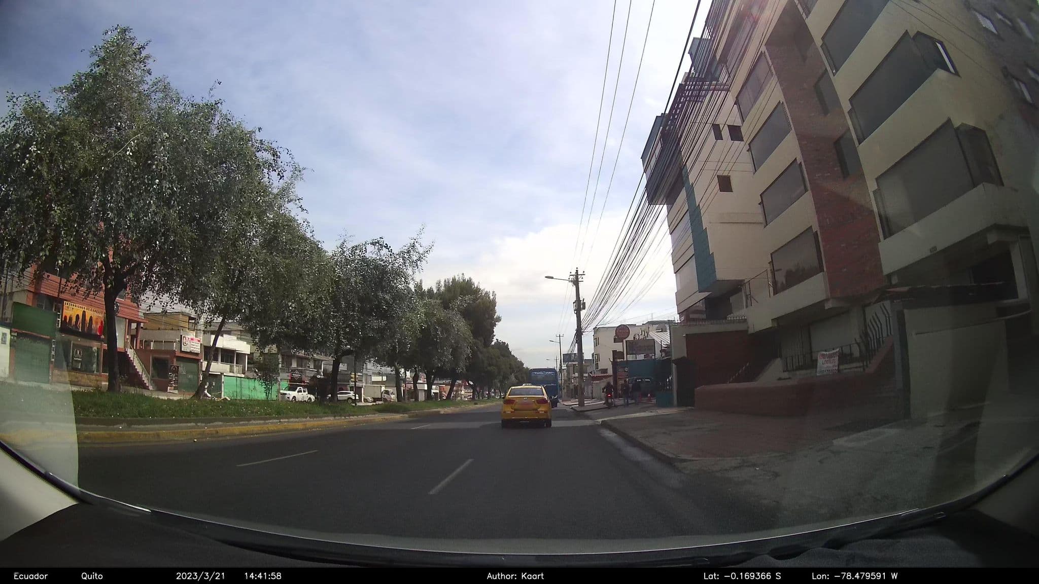 Street view near Hotel Altavista Quito, Quito