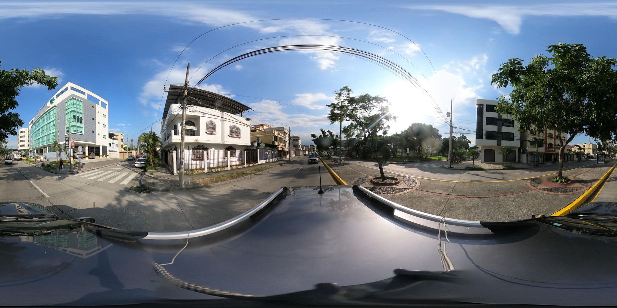 Street view near Hotel Puerto Pacifico, Guayaquil
