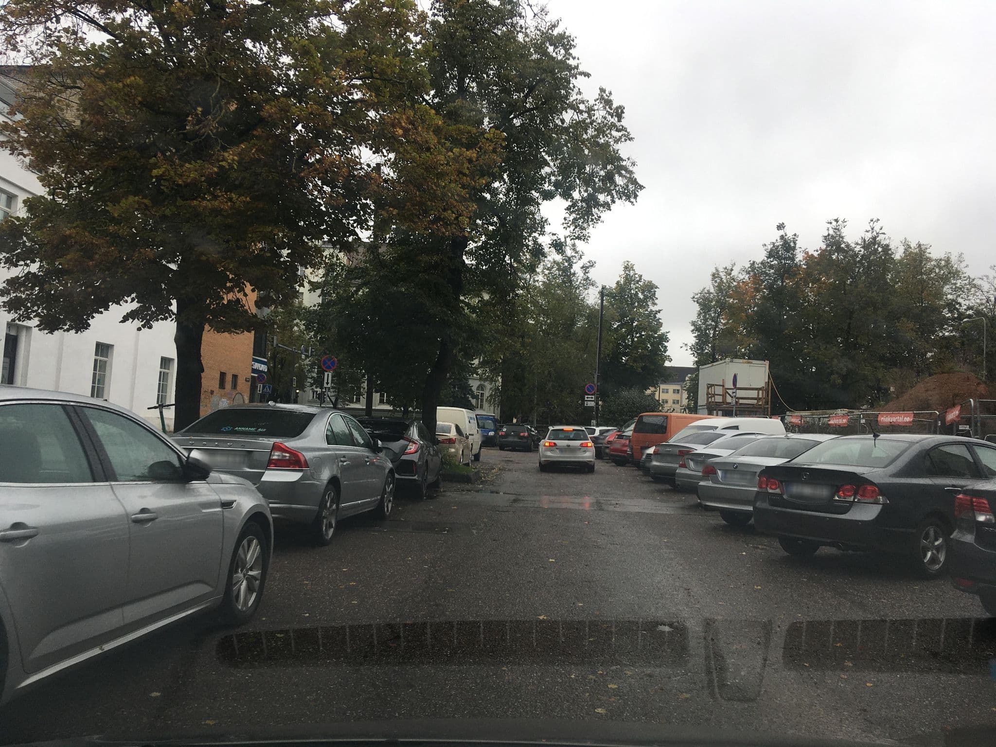 Street view near Filosoofi 1 Studio Apartments, Tartu — © jorrarro (CC BY-SA · Mapillary)