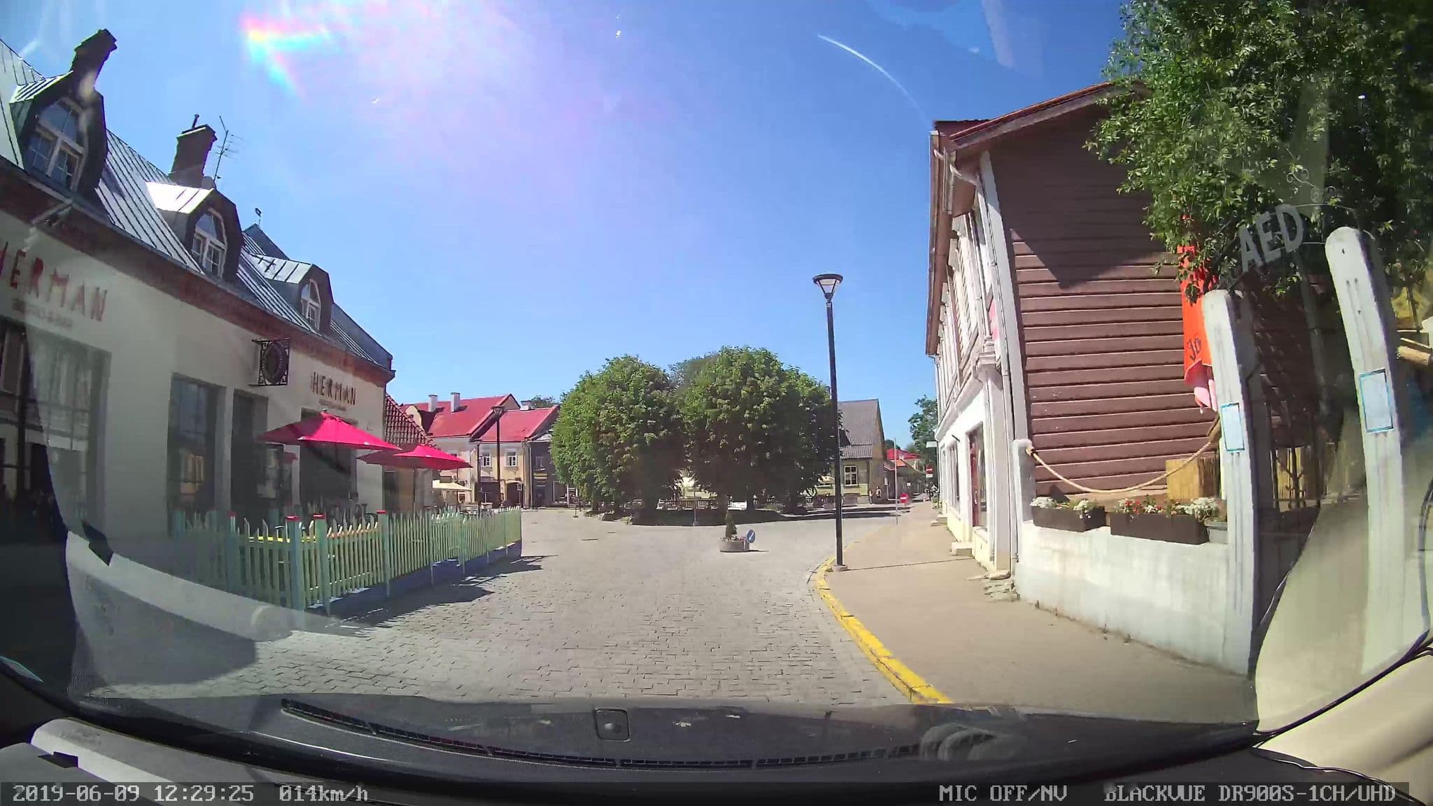 Street view near Hermannuse maja, Haapsalu — © till (CC BY-SA · Mapillary)