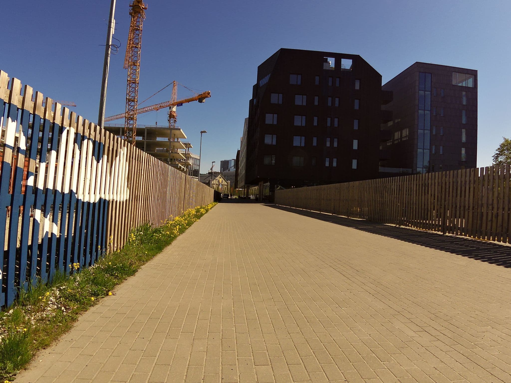 Street view near Novotel Living korterhotell, Tallinn — © till (CC BY-SA · Mapillary)