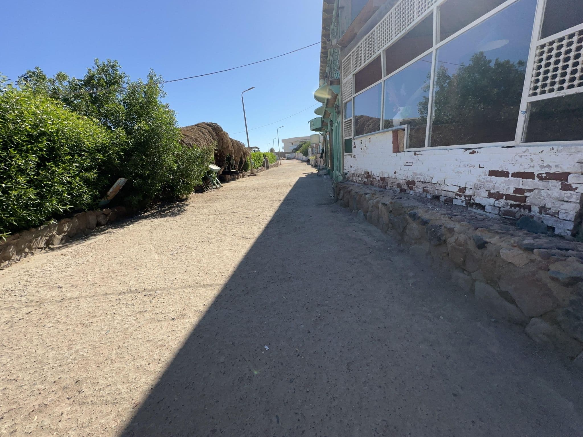 Street view near Amanda, Dahab — © asturksever (CC BY-SA · Mapillary)