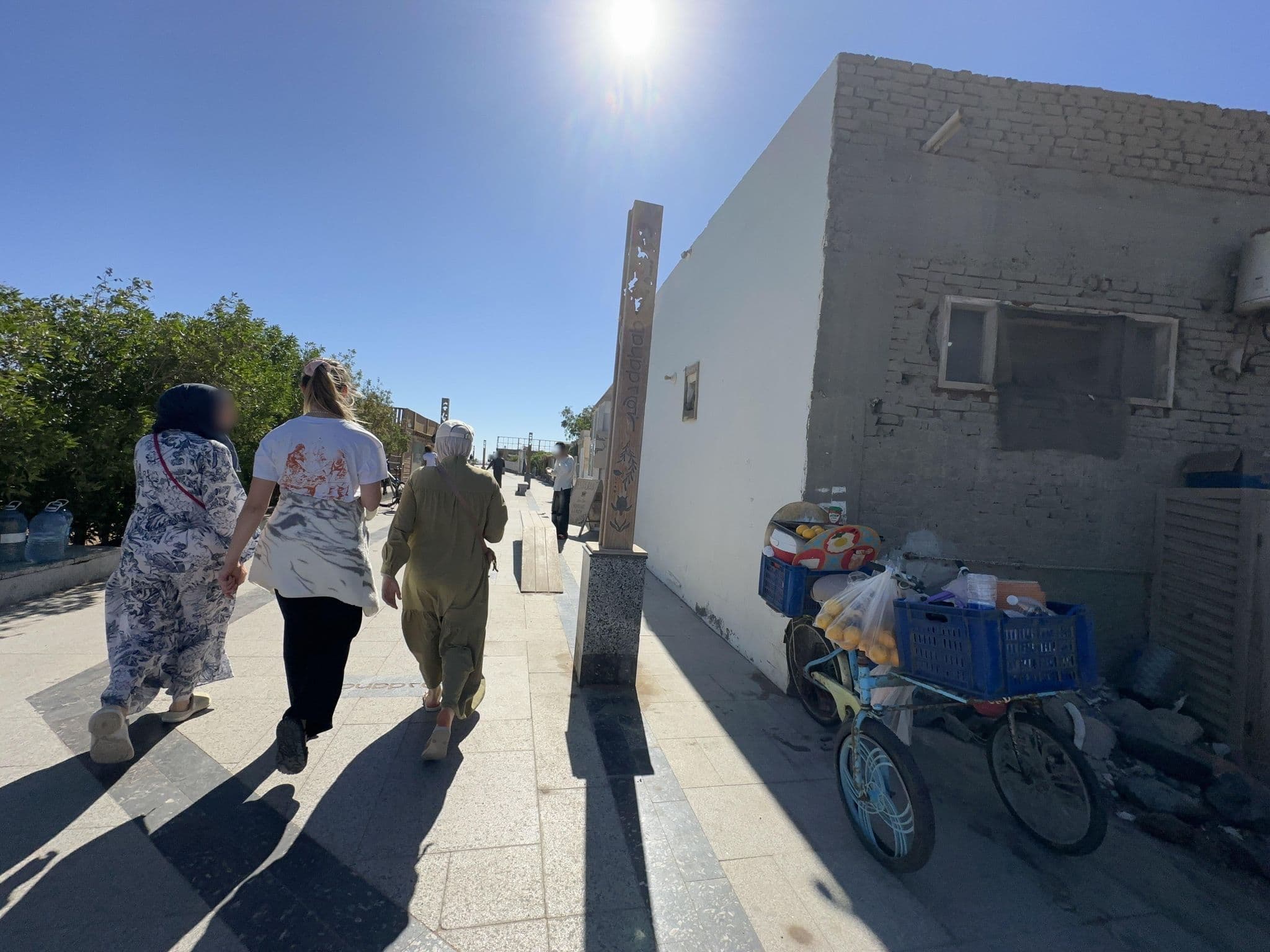 Street view near Marine garden, Dahab — © asturksever (CC BY-SA · Mapillary)
