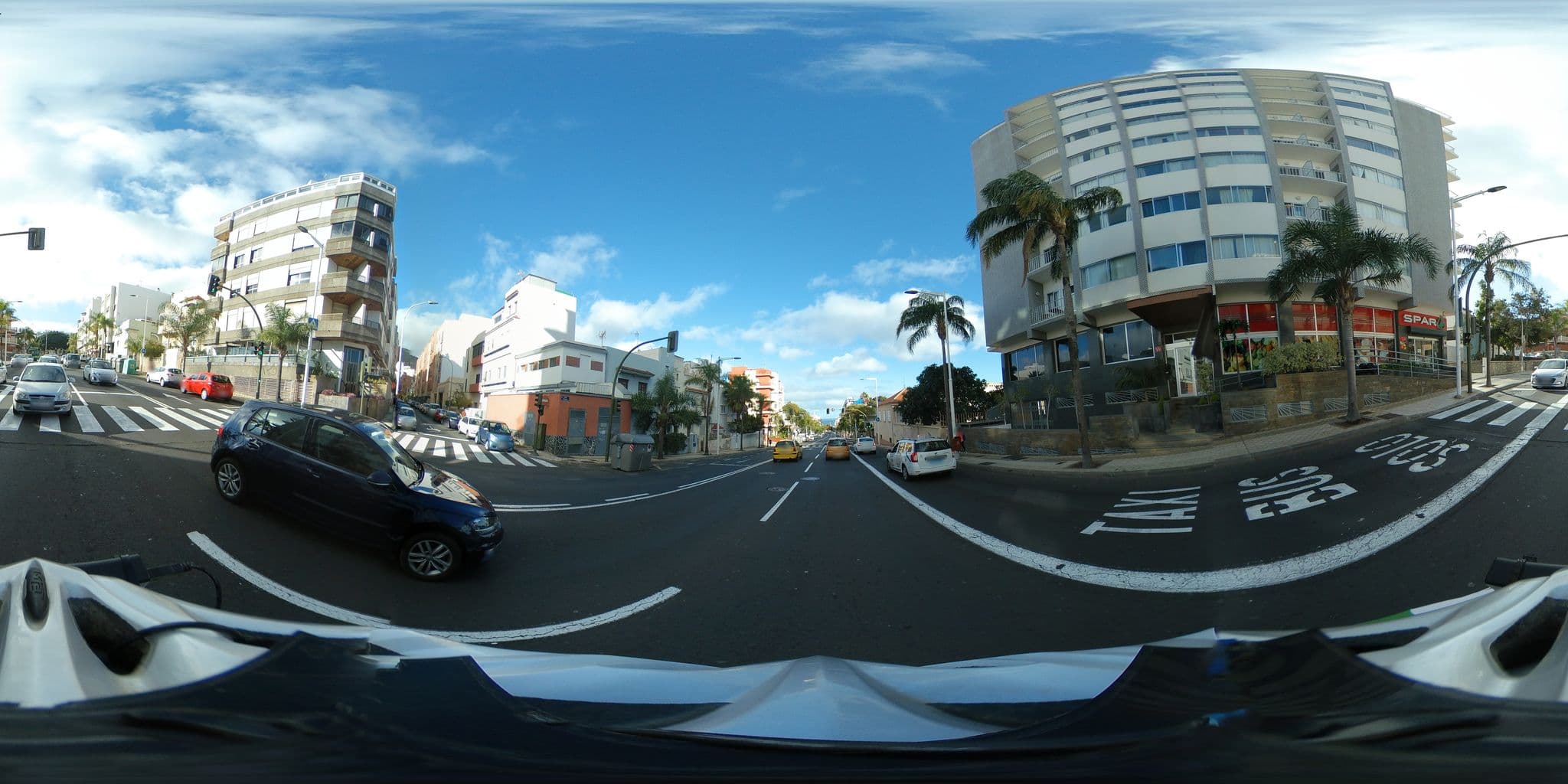 Street view near Apartamentos Bruja, Santa Cruz de Tenerife — © javiersanp (CC BY-SA · Mapillary)