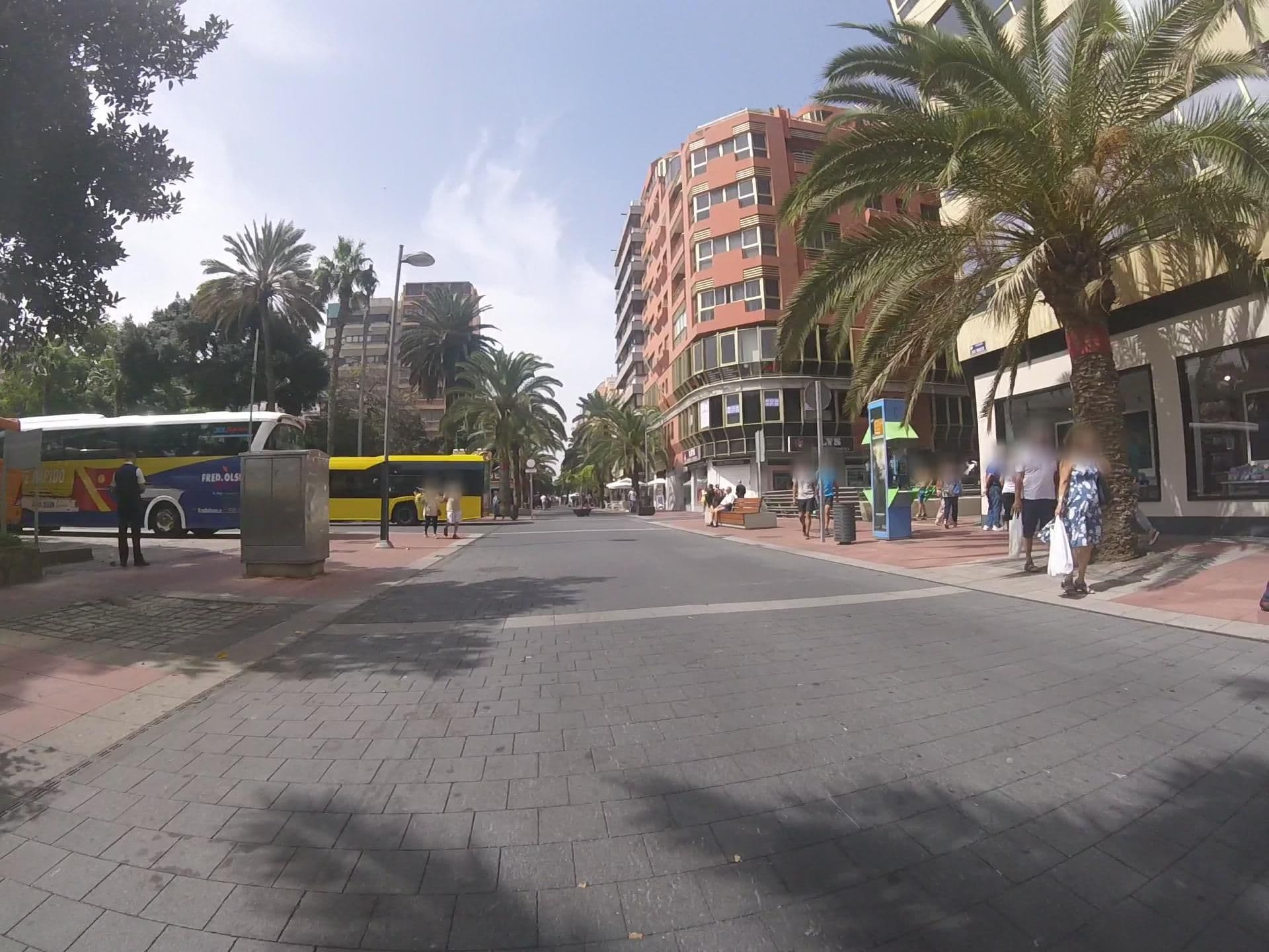 Street view near Pension Plaza, Centro