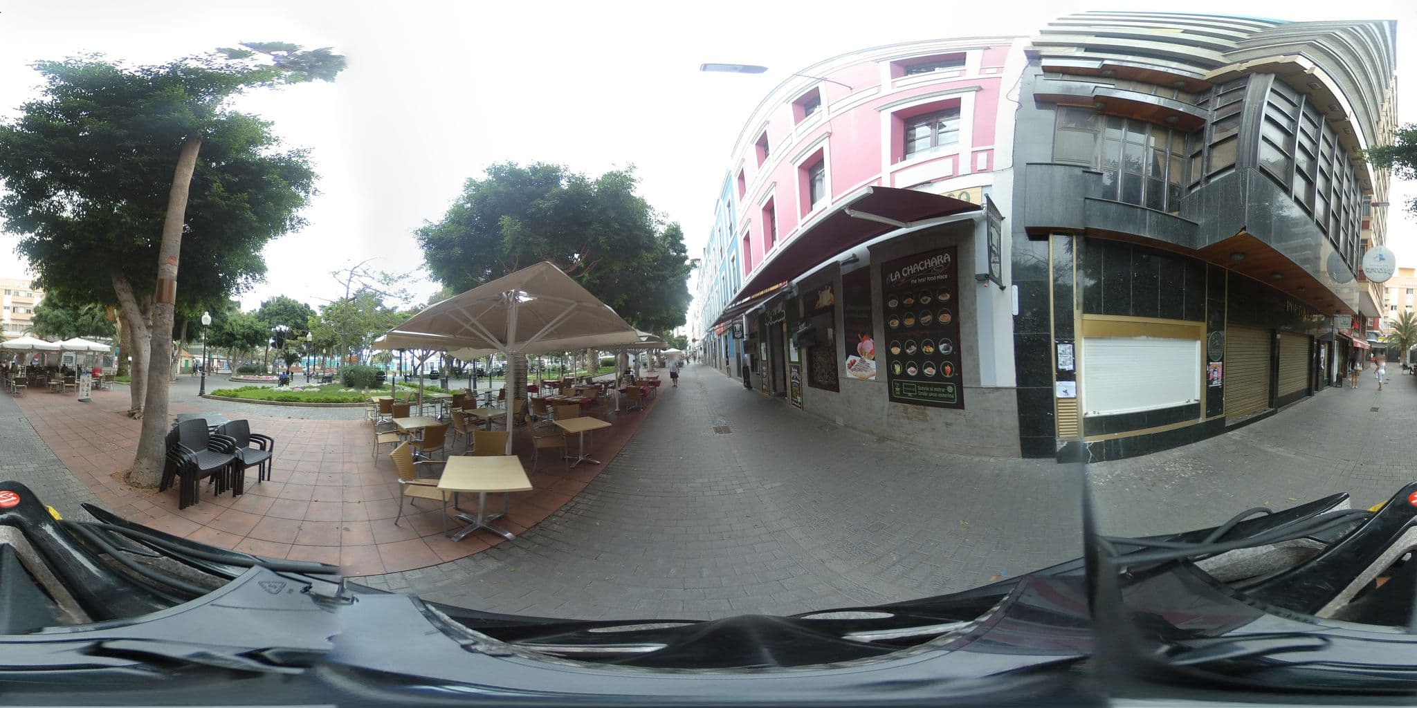 Street view near Aparthotel Miami, Centro