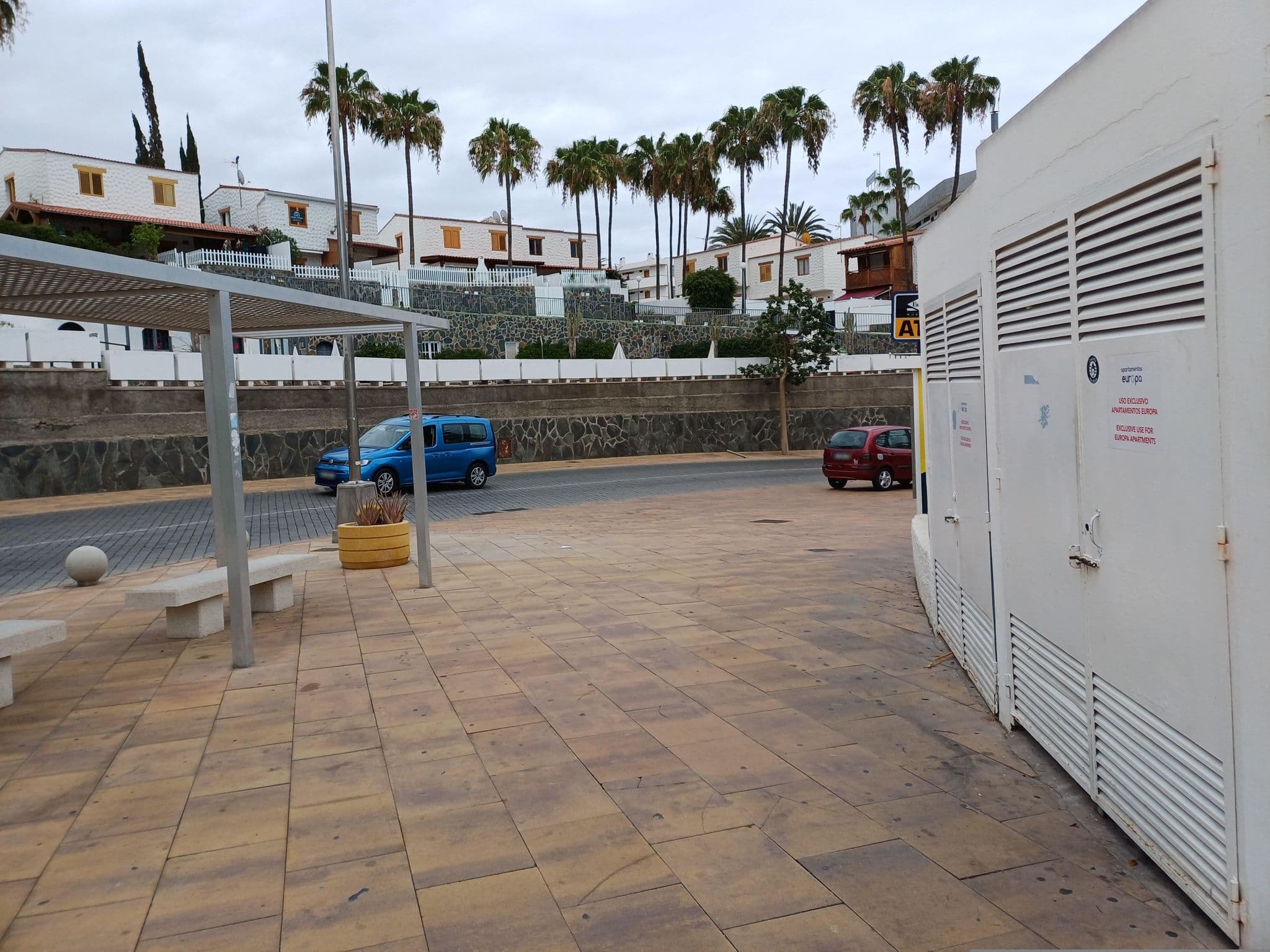 Street view near Bungalows Betancuria, Playa del Ingles — © qungo (CC BY-SA · Mapillary)