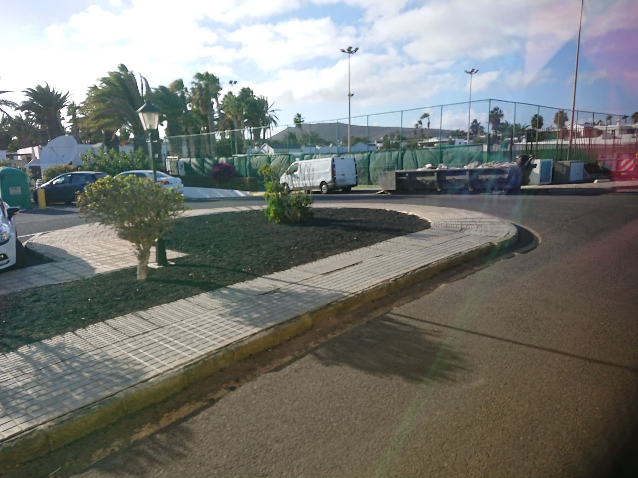 Street view near Ona Las Brisas, Playa Blanca — © sp4rkie (CC BY-SA · Mapillary)
