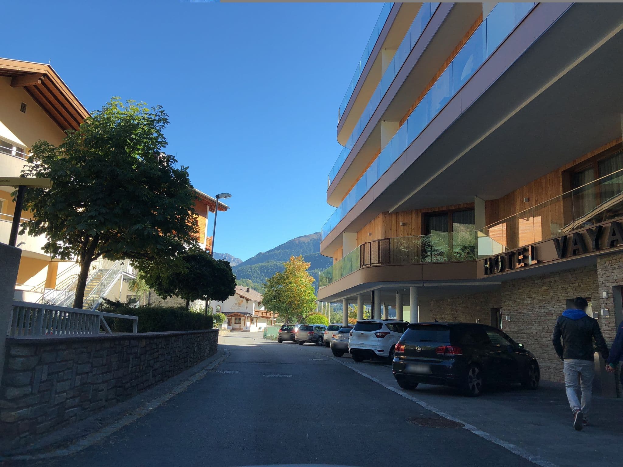 Street view near Hotel Vaya, Sölden — © chuck (CC BY-SA · Mapillary)