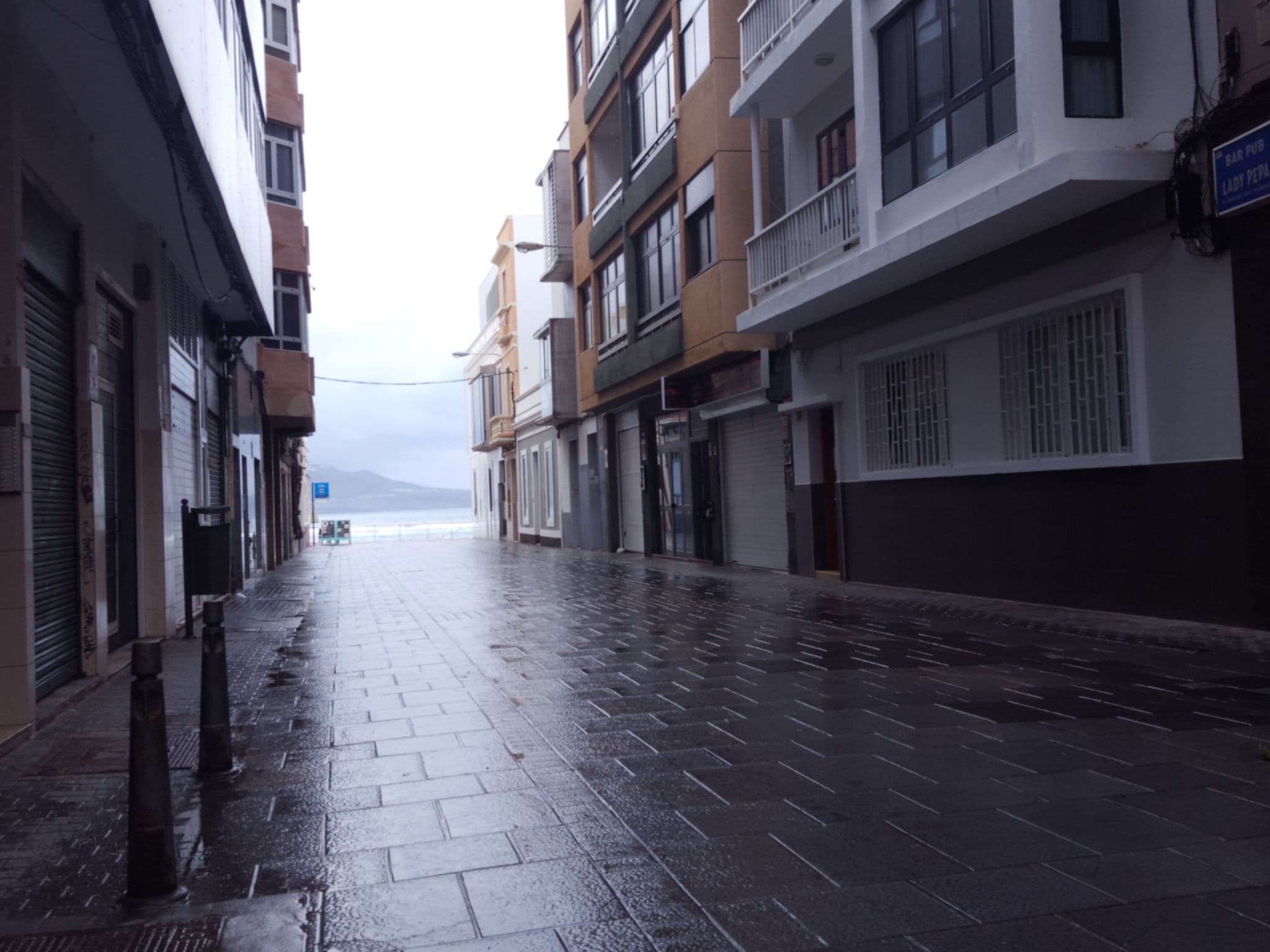 Street view near Tamarán House, Centro