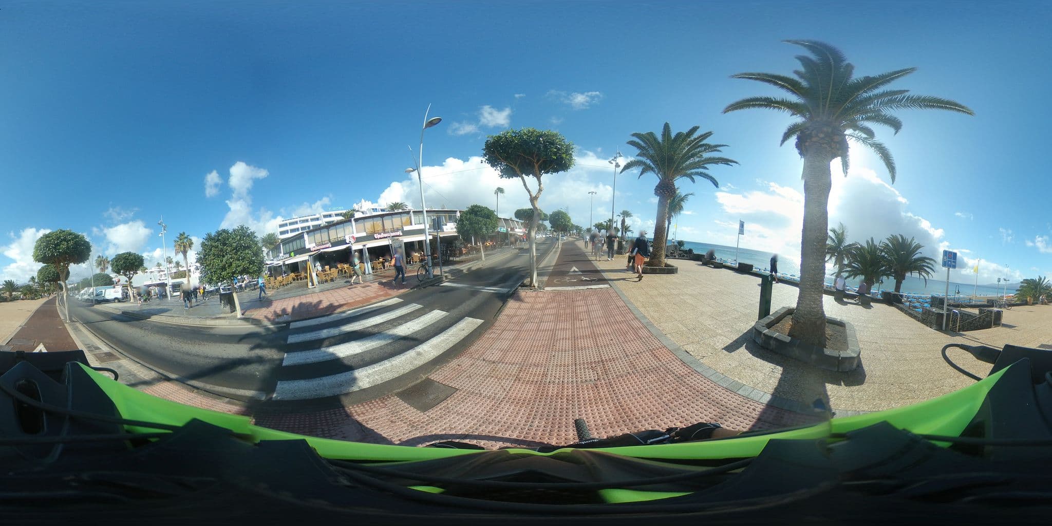 Street view near Los Cocoteros, Puerto del Carmen