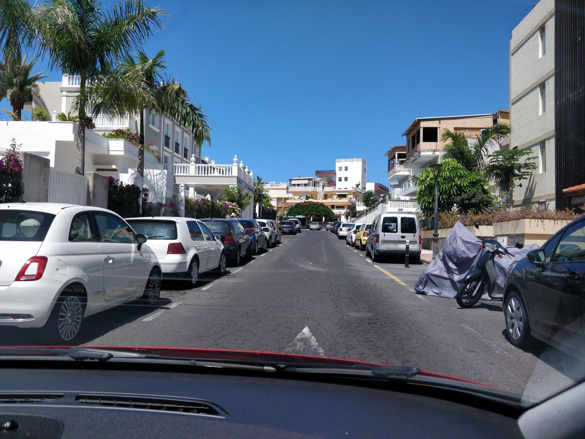 Street view near San Borondon, Puerto de la Cruz — © cronoser (CC BY-SA · Mapillary)
