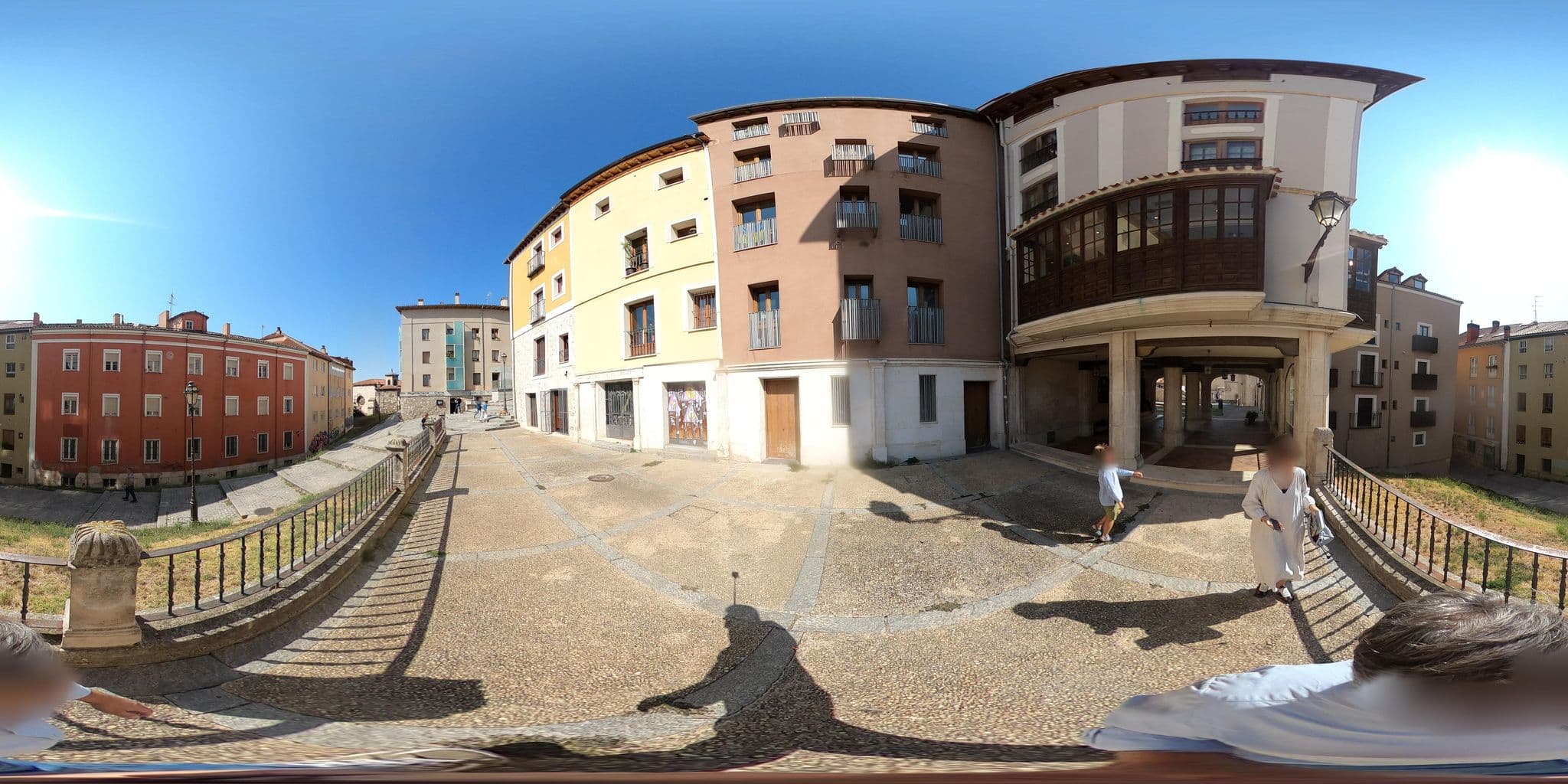 Street view near Crisol Mesón del Cid, Burgos — © sanjorgepinho (CC BY-SA · Mapillary)