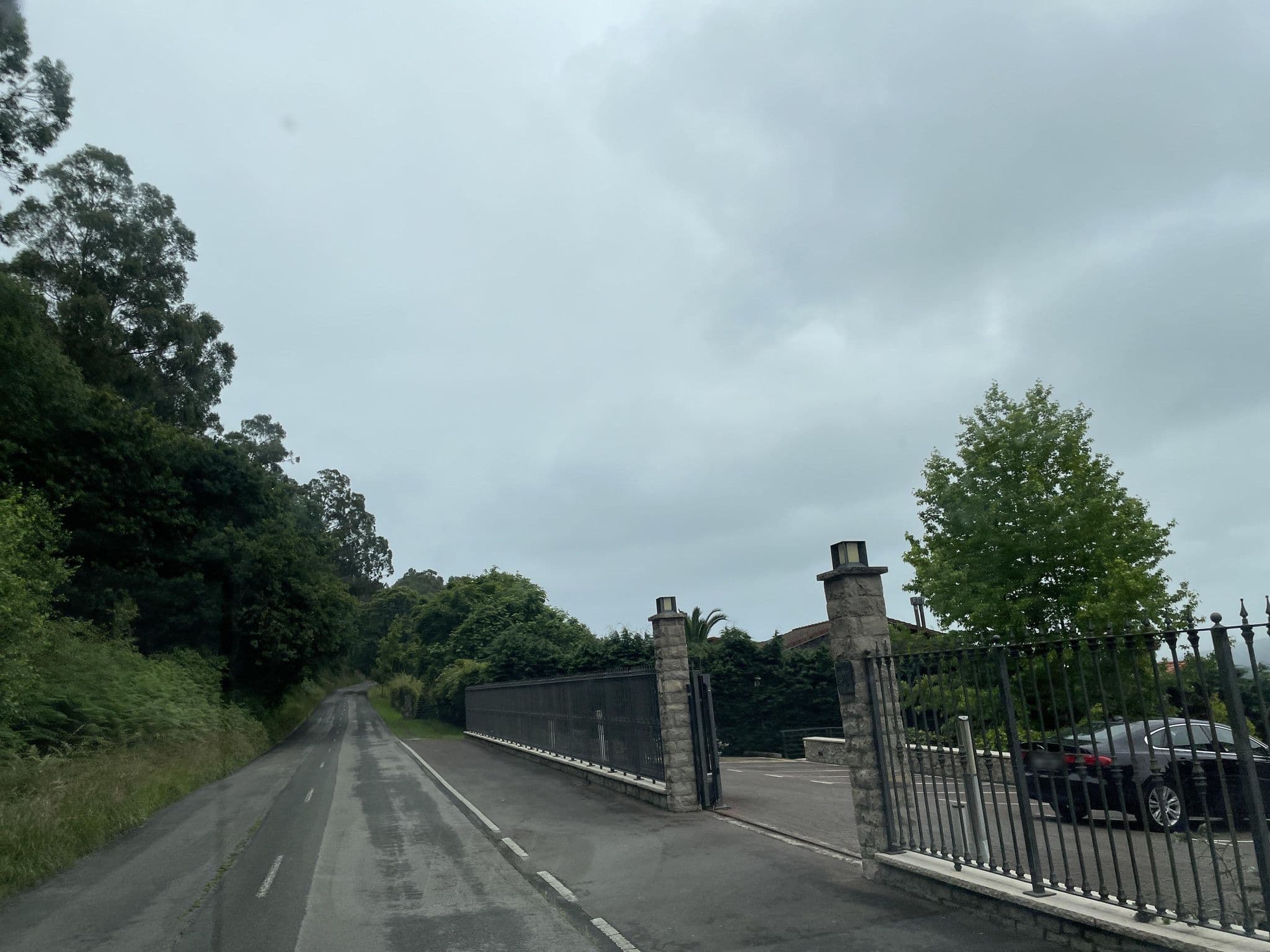 Street view near El Balcón de la Cuesta, Llanes — © seraq (CC BY-SA · Mapillary)