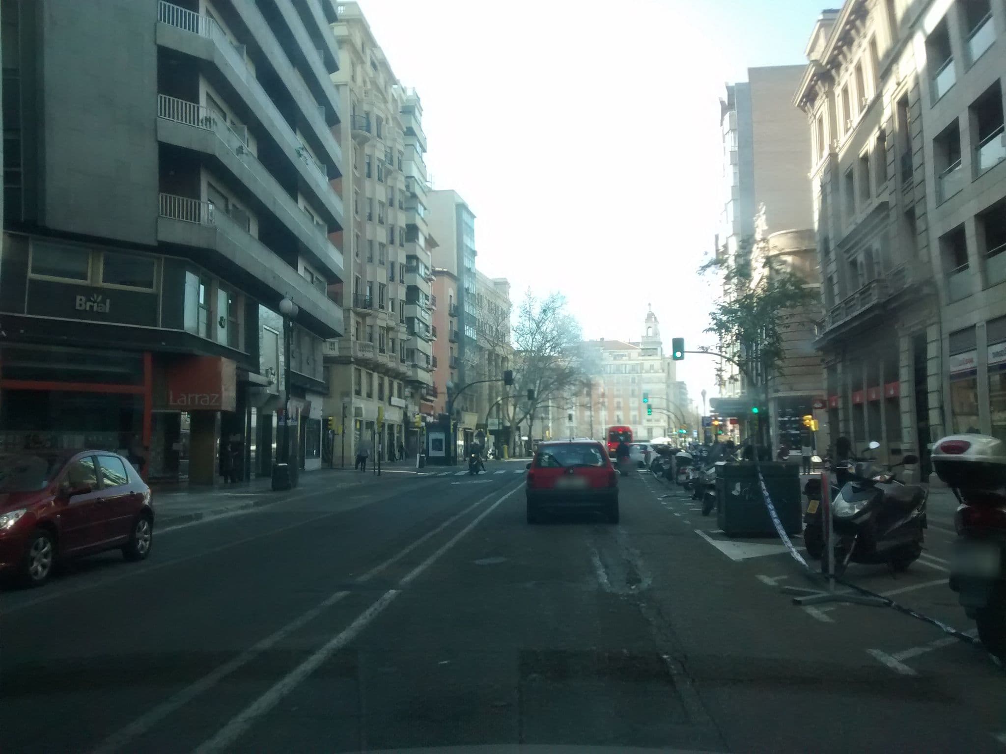 Street view near Reino de Aragón, Zaragoza — © msevilla00 (CC BY-SA · Mapillary)