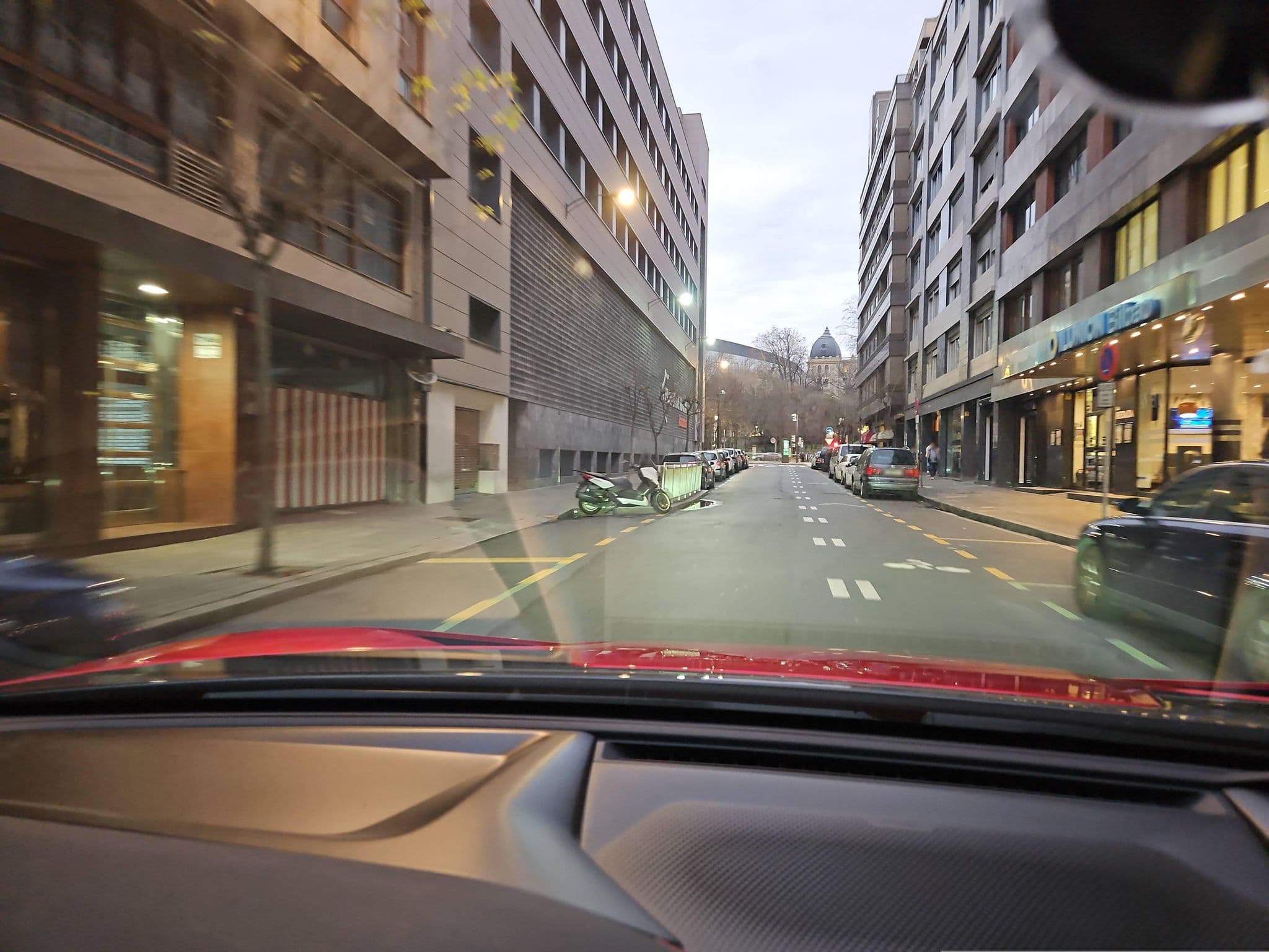 Street view near Illunion Bilbao, Bilbao — © toho (CC BY-SA · Mapillary)