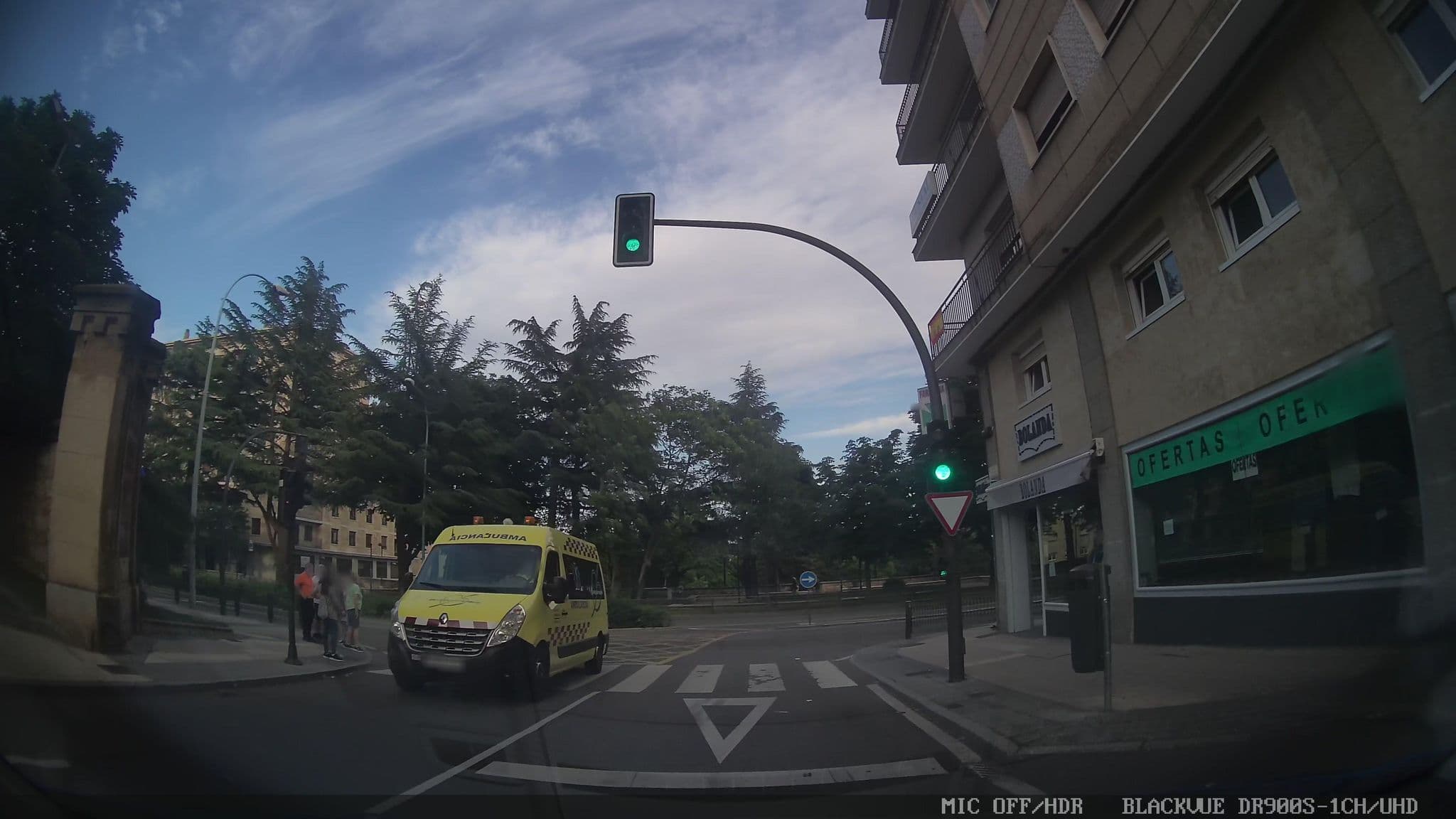 Street view near Hostal Mindanao, Santa Marta de Tormes — © sanchi (CC BY-SA · Mapillary)