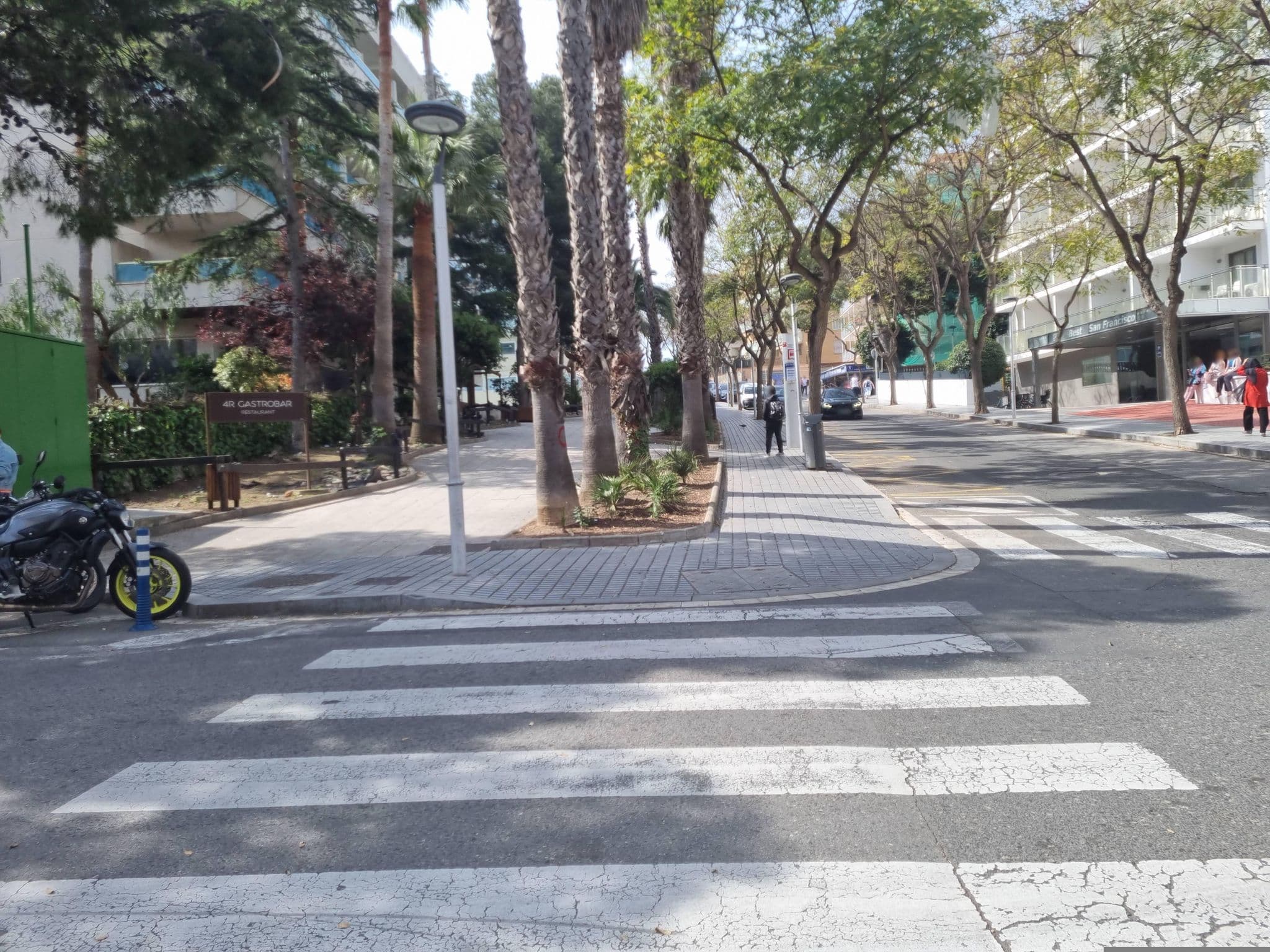Street view near San Francisco, Salou — © Franciscovalera (CC BY-SA · Mapillary)