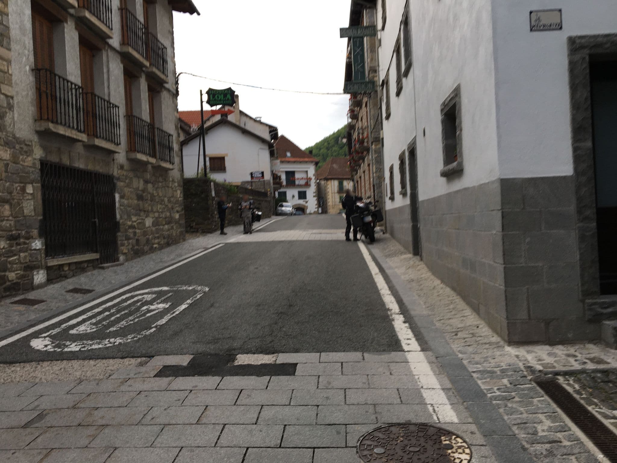 Street view near Hostal Lola, Aoiz — © pgorrindo (CC BY-SA · Mapillary)