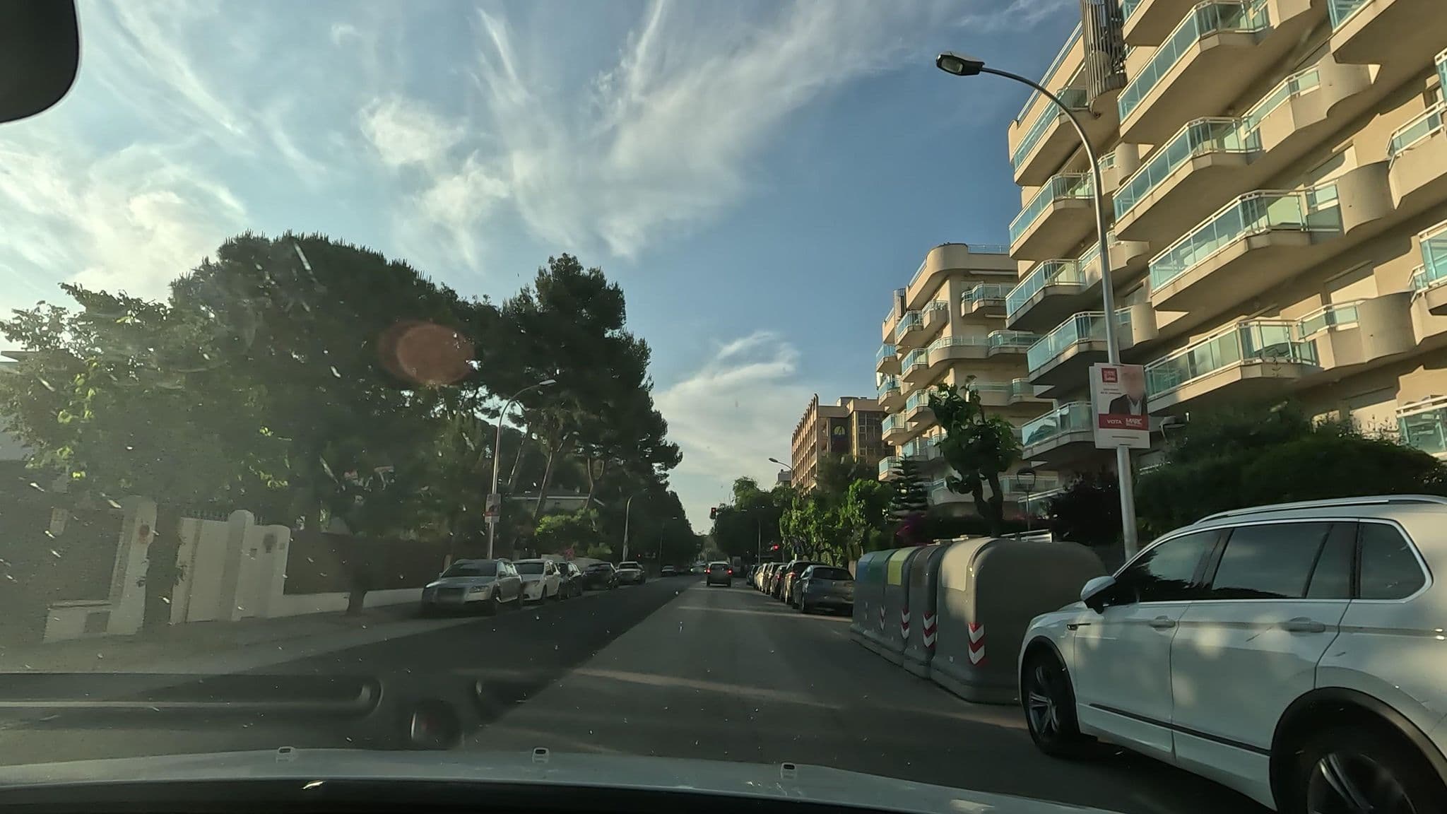 Street view near Larimar APT, Salou — © ildecoco (CC BY-SA · Mapillary)